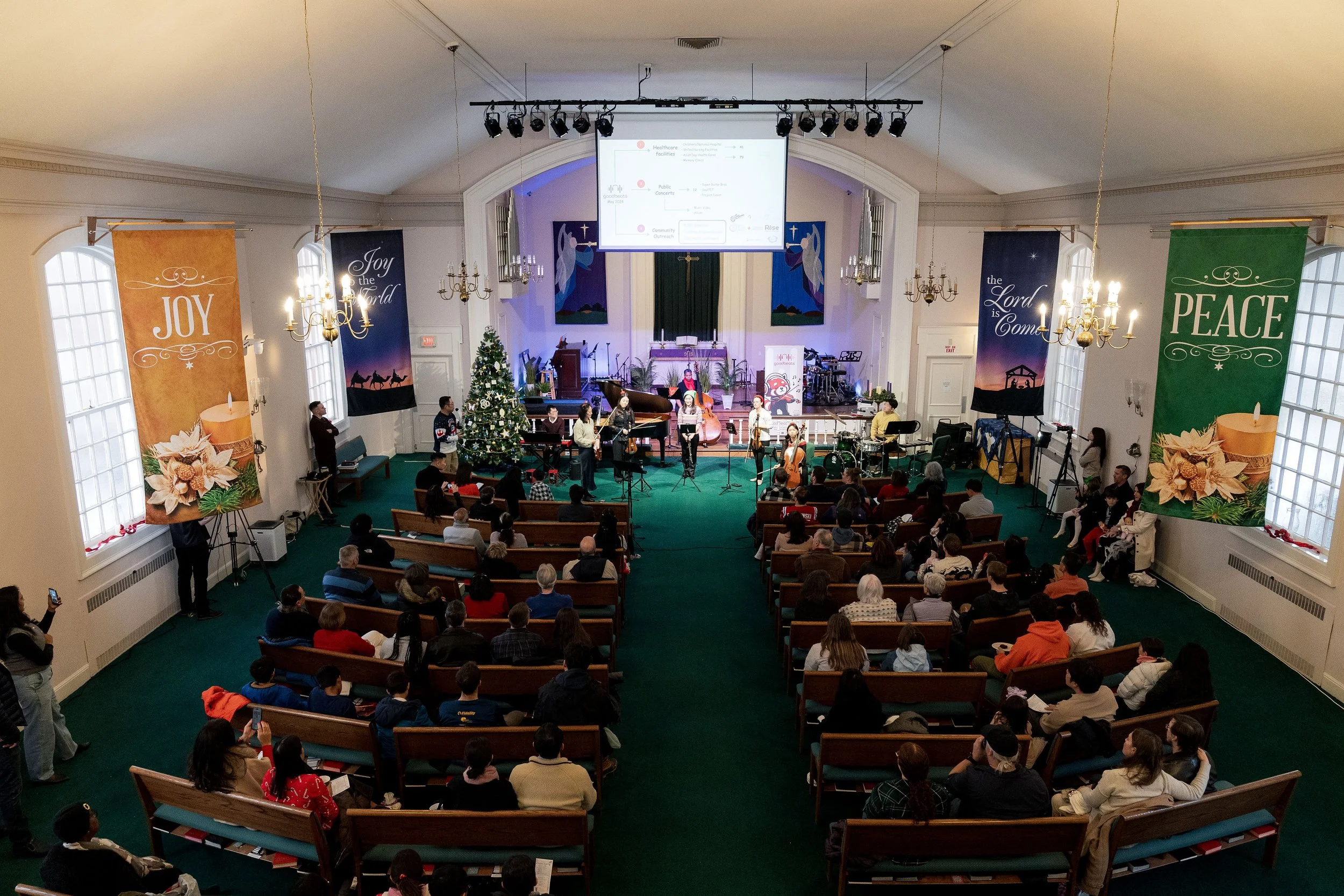GoodBeats_2025WinterHolidayConcert100.jpg