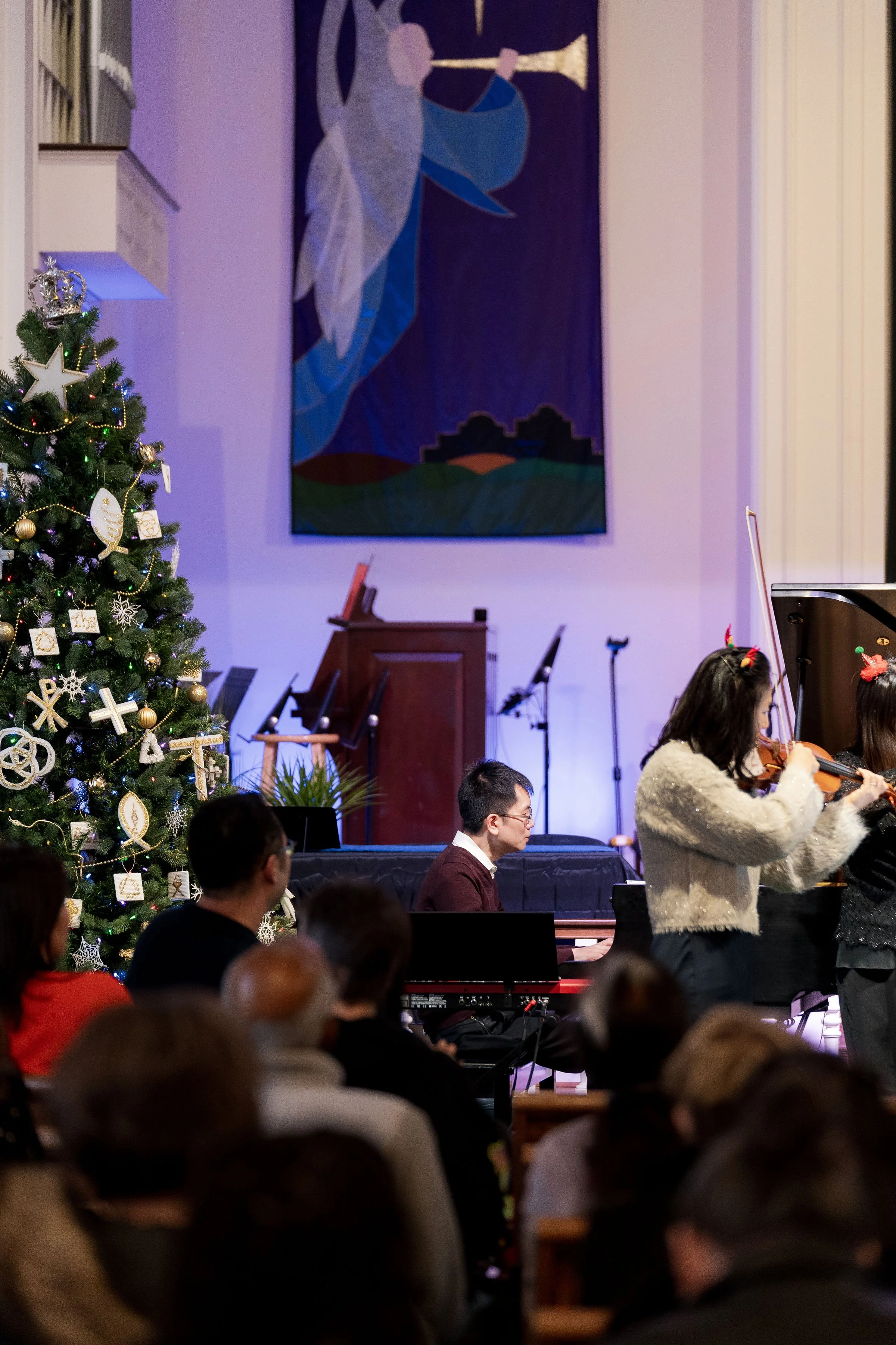 GoodBeats_2025WinterHolidayConcert78.jpg