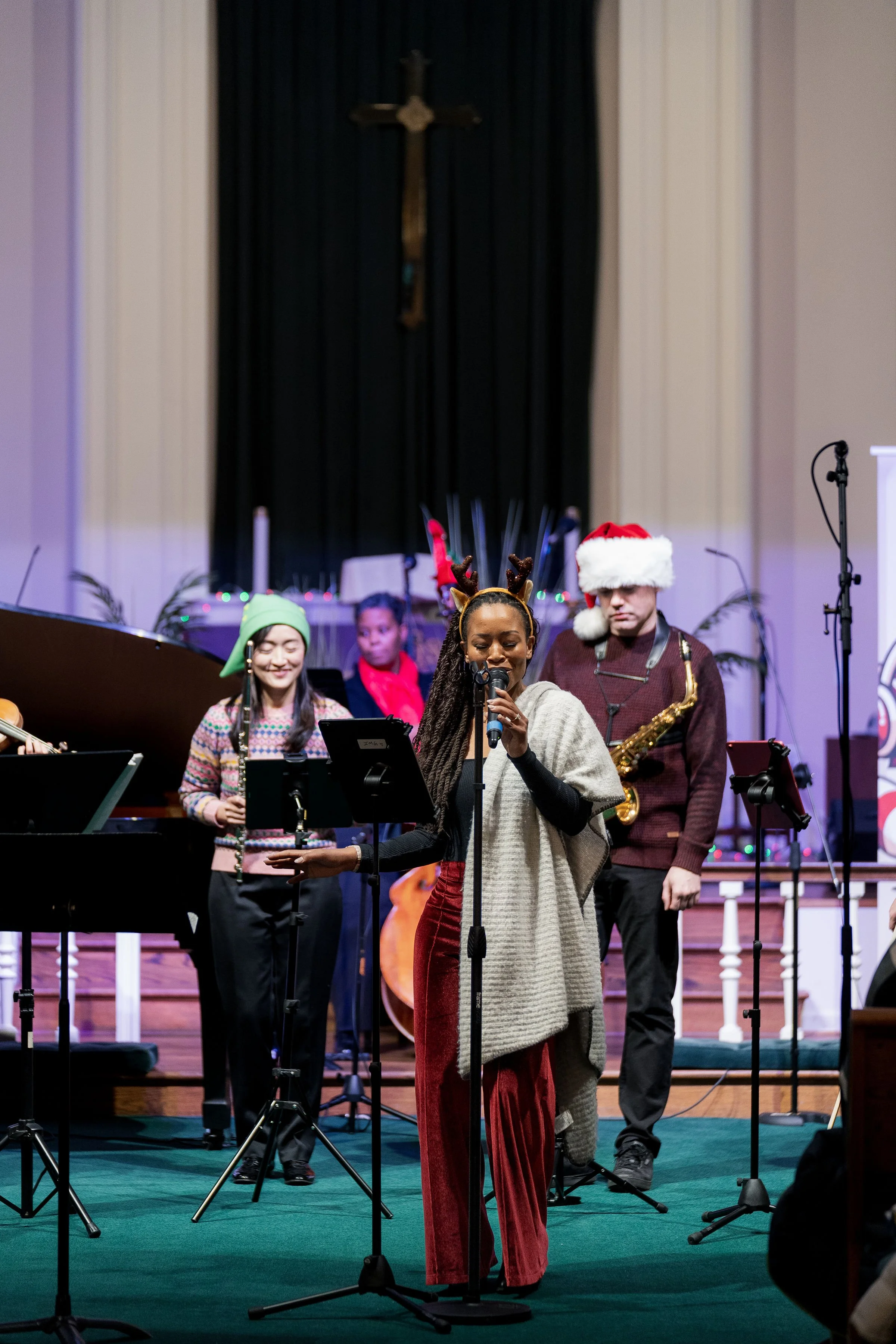 GoodBeats_2025WinterHolidayConcert114.jpg