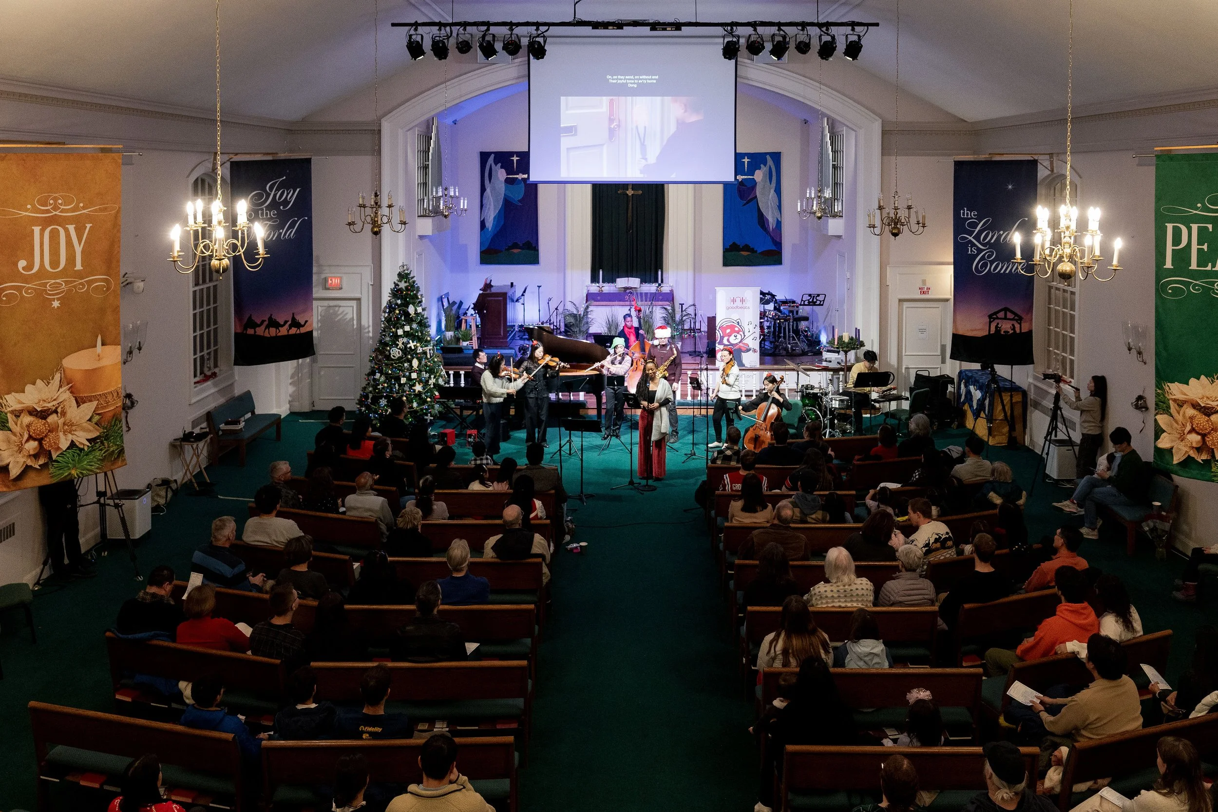 GoodBeats_2025WinterHolidayConcert132.jpg