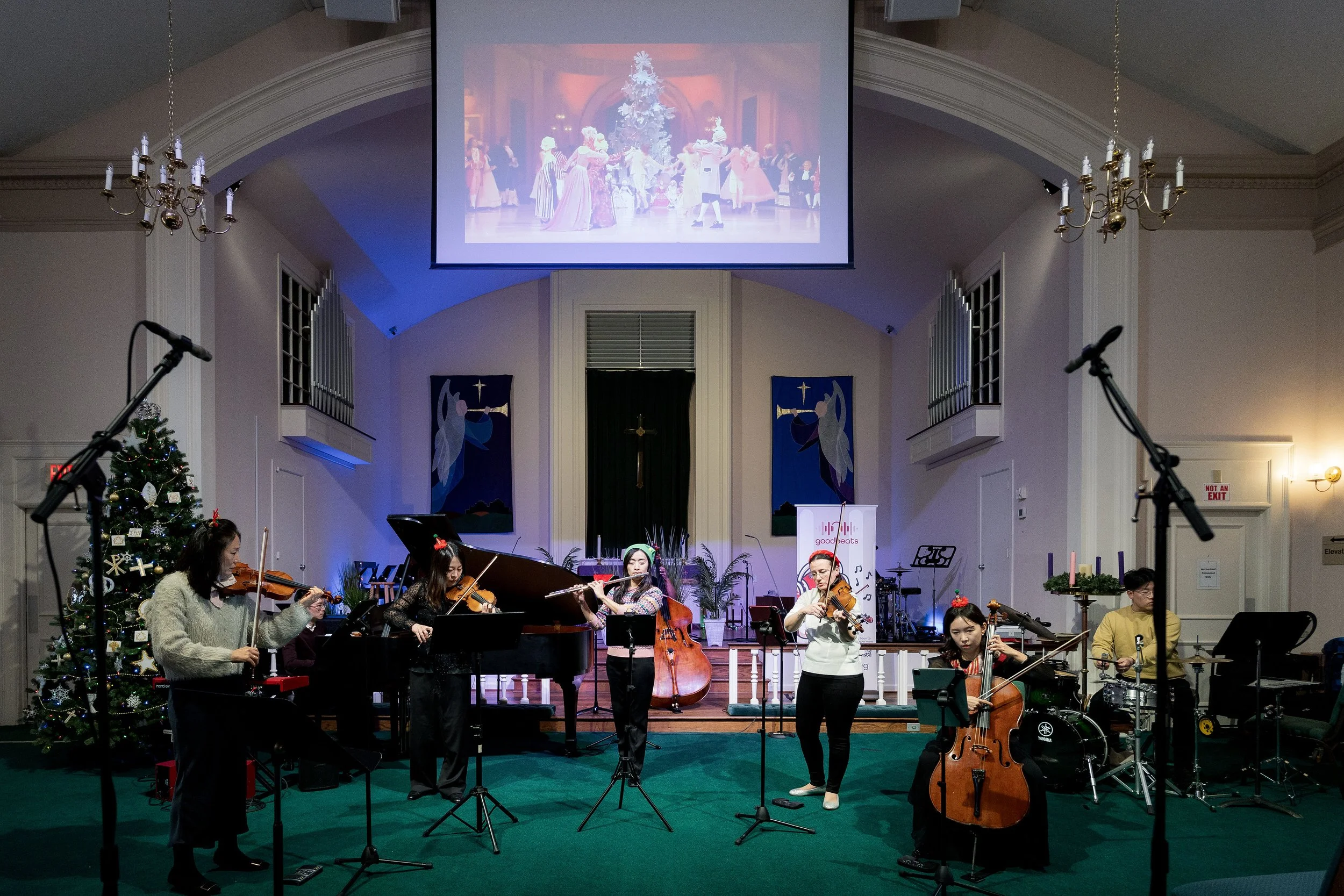 GoodBeats_2025WinterHolidayConcert93.jpg