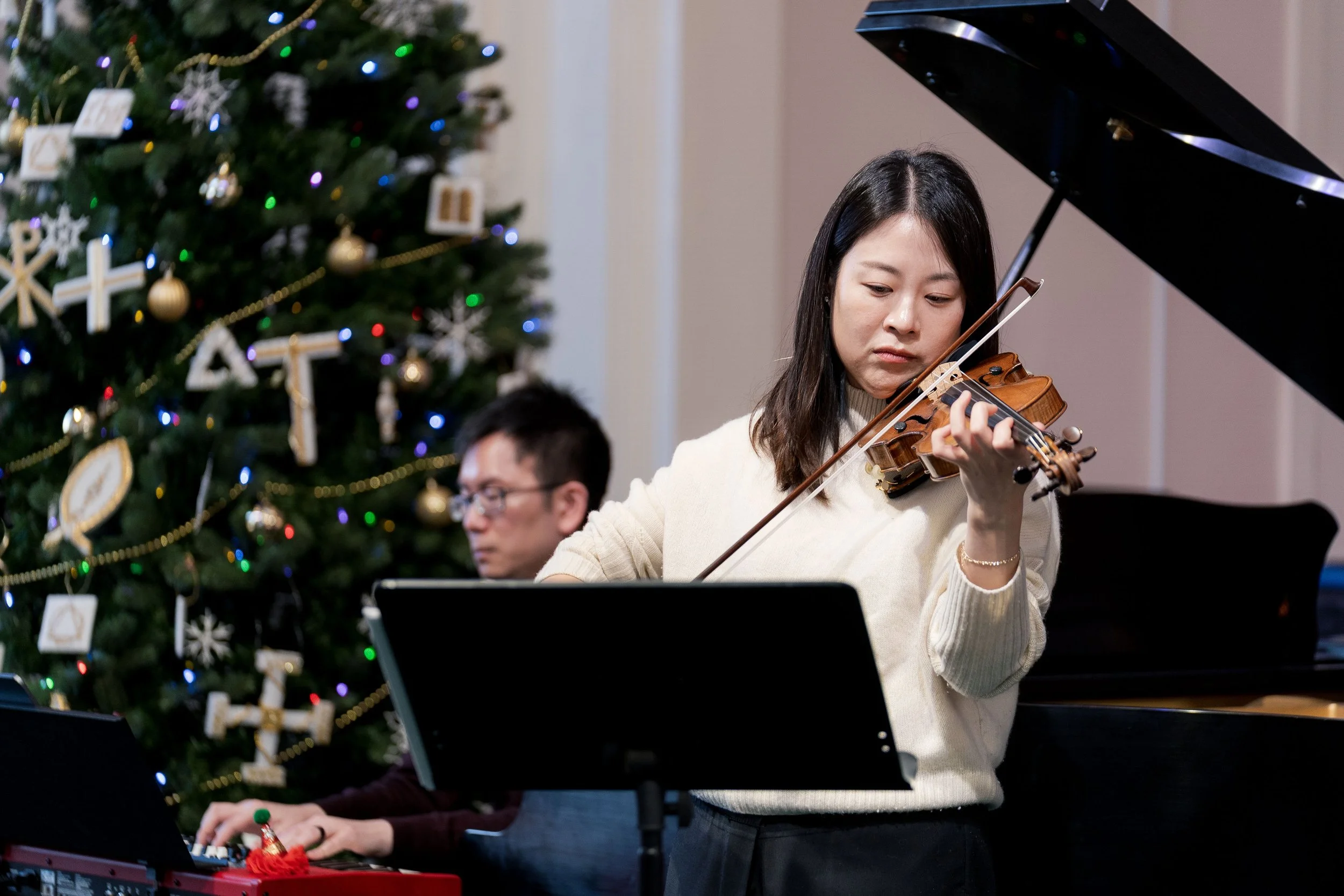 GoodBeats_2025WinterHolidayConcert22.jpg