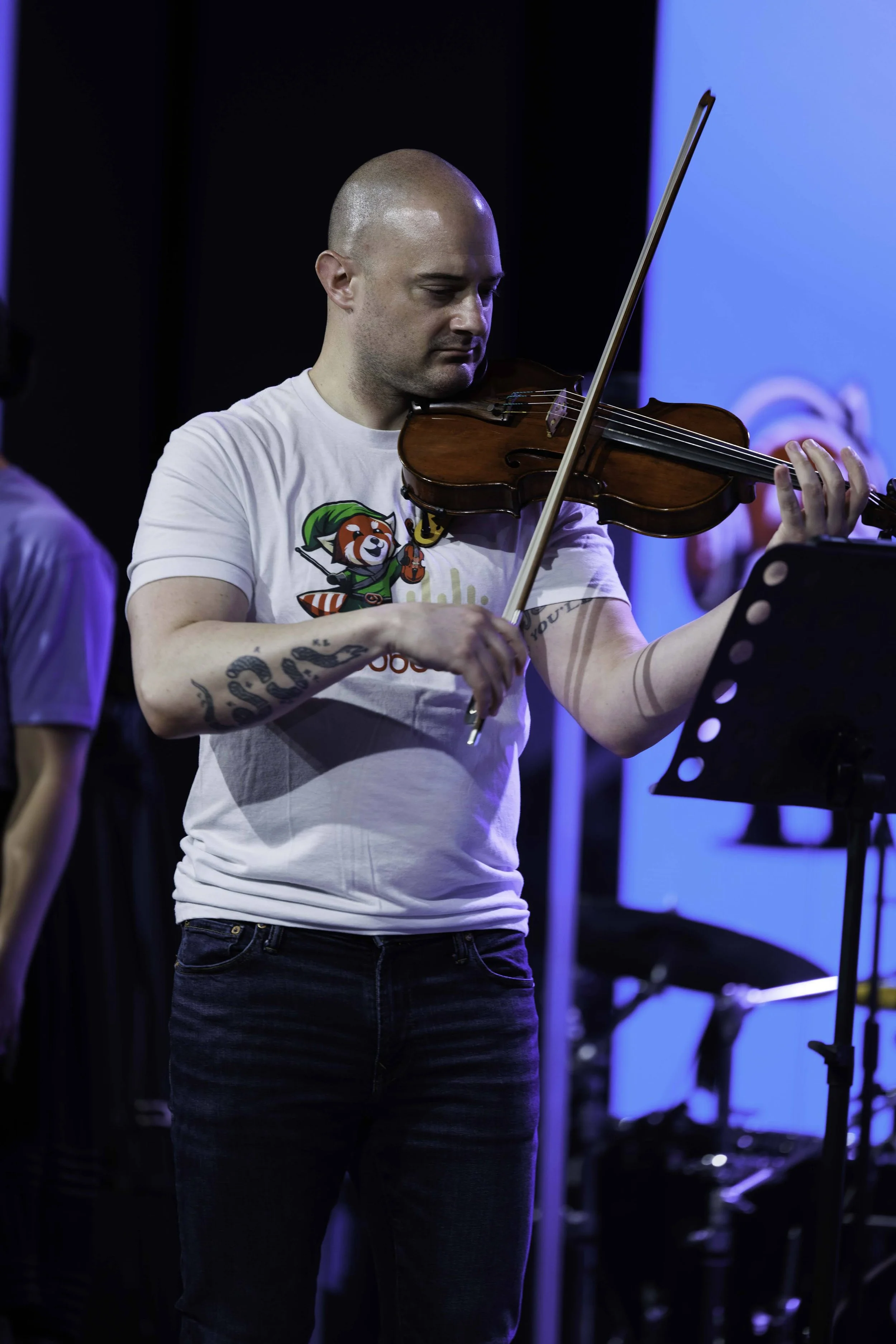 Matthew Evans from Triforce Quartet joined us on violin.