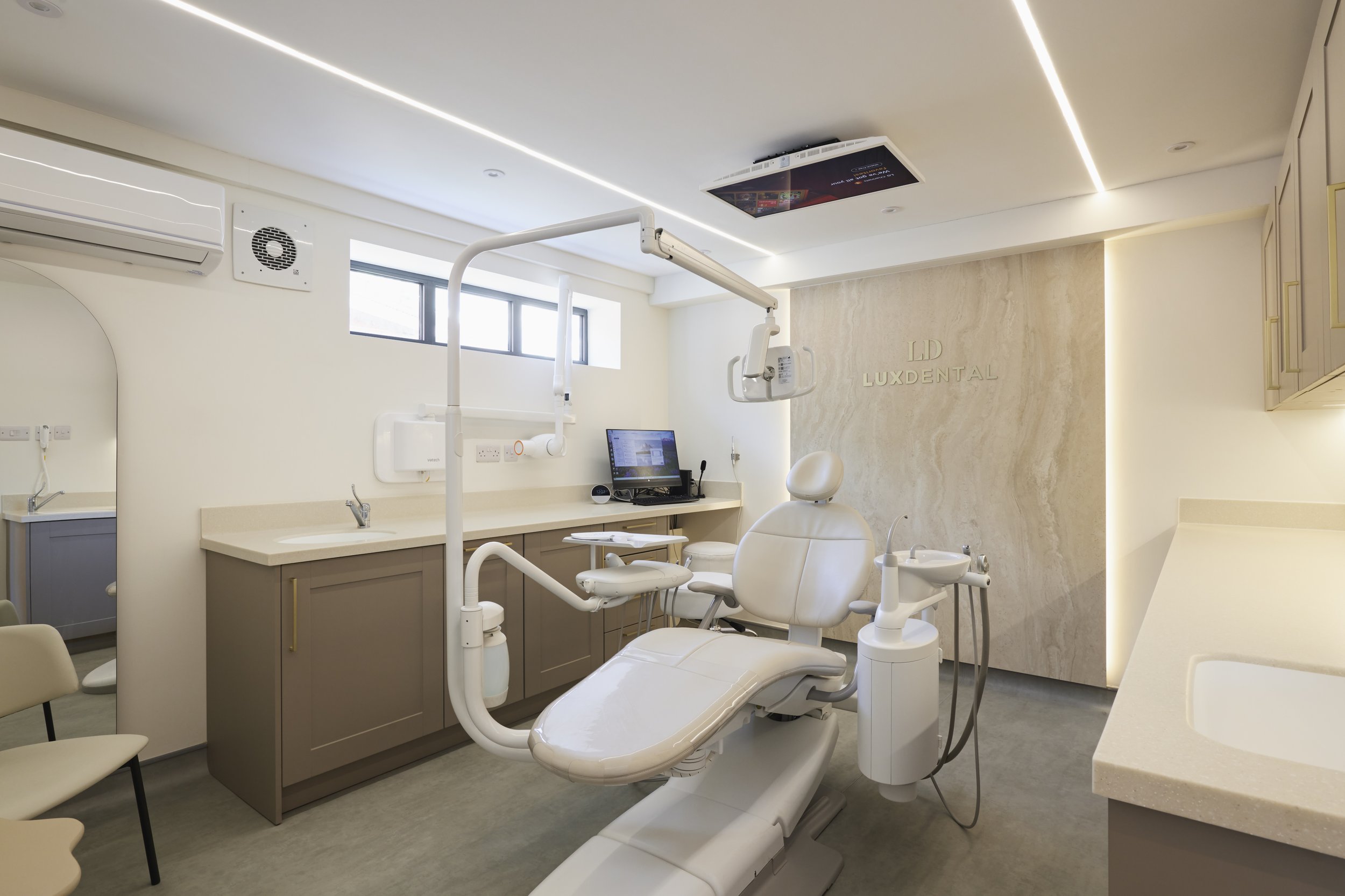 Lux Dental, Leicestershire