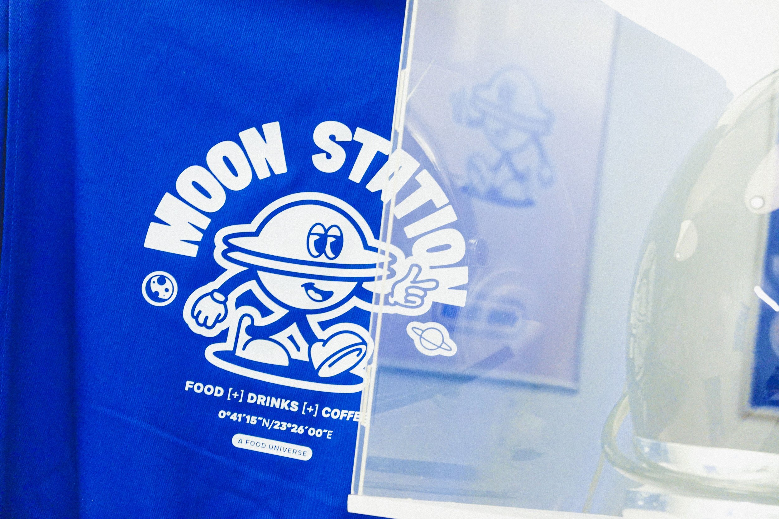 moonstation-restaurant-burger-studio-yama-nantes-logo-27.jpg
