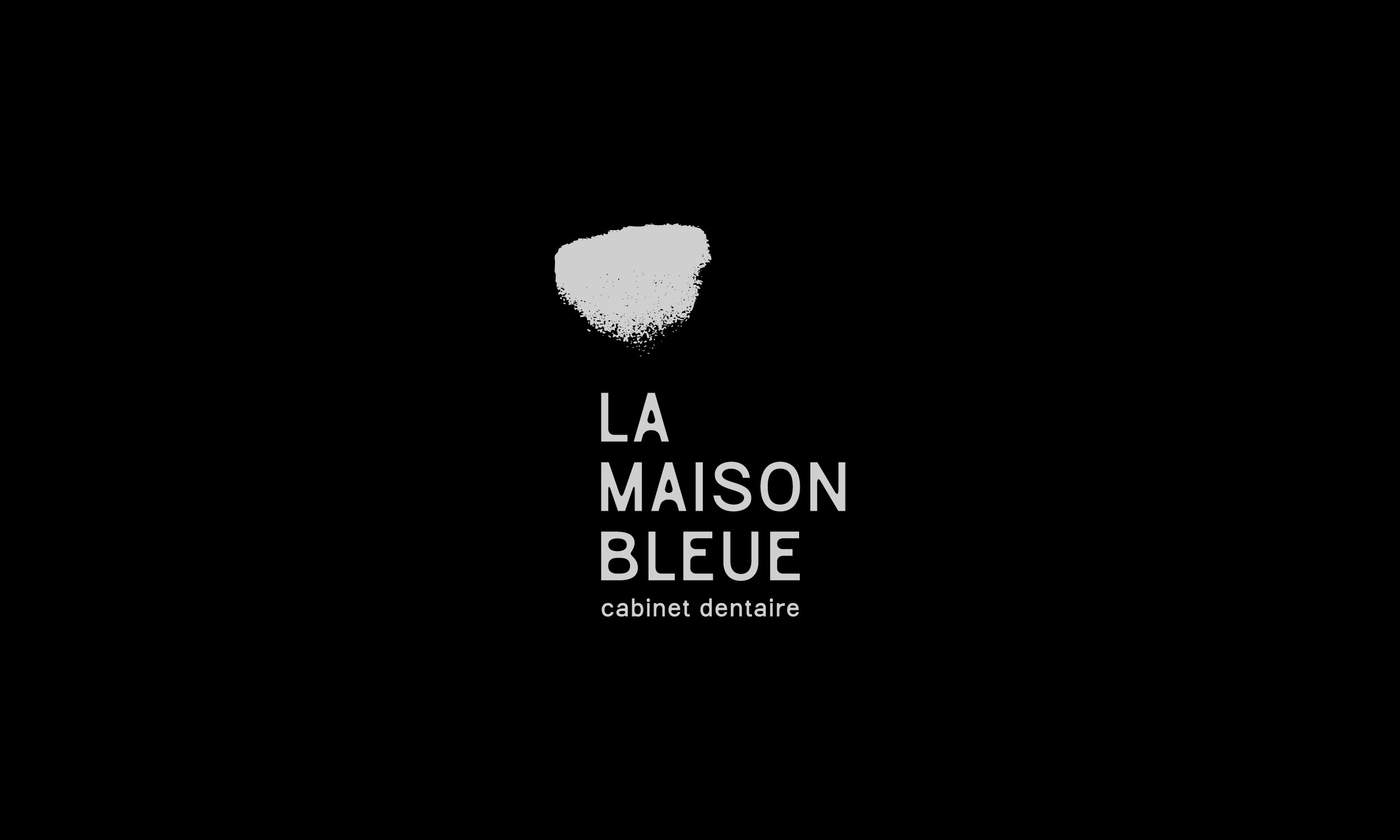 StudioYama-Graphiste-Nantes-Logo-La-Maison-Bleue-cabinet-dentaire.jpg