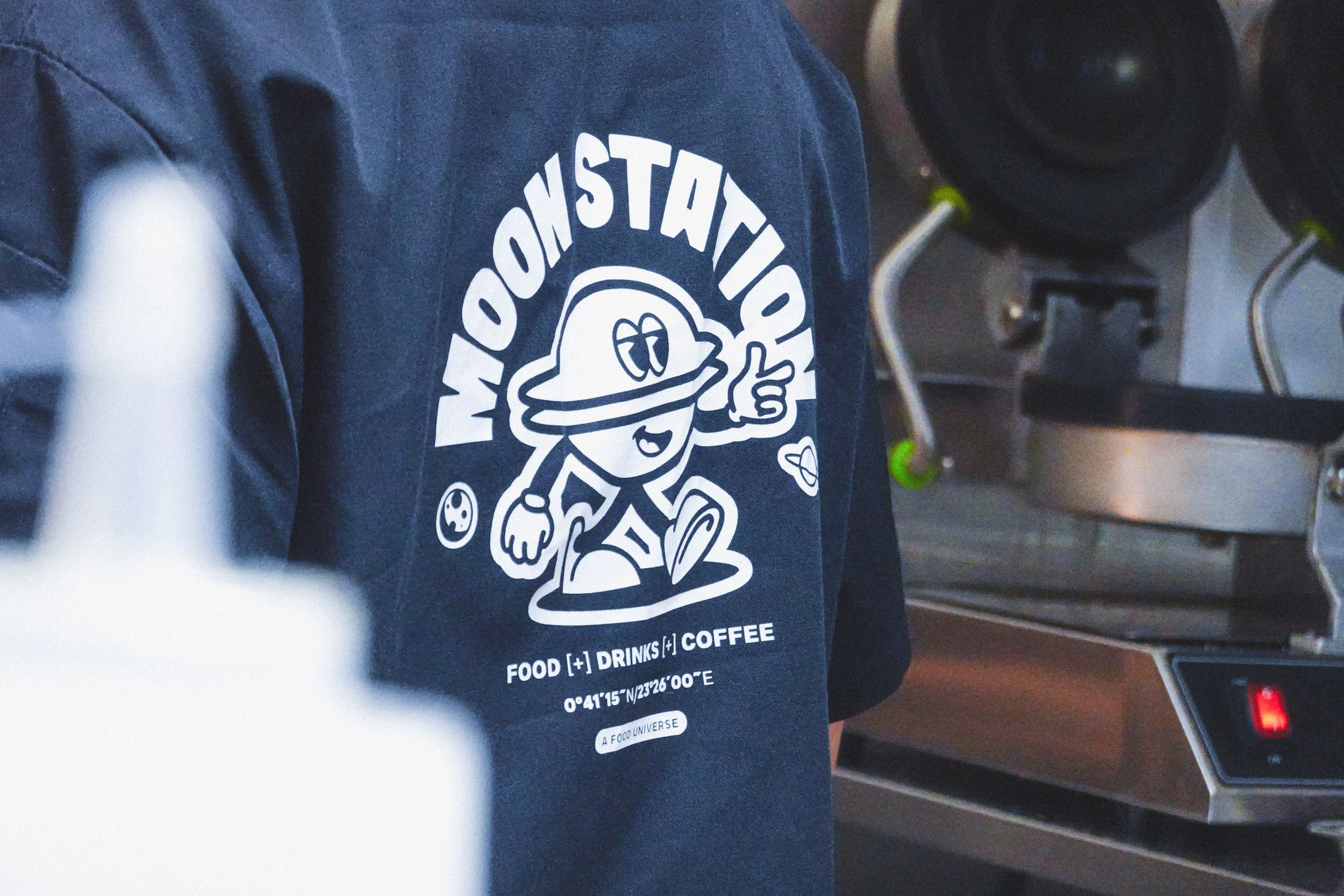 moonstation-restaurant-burger-studio-yama-nantes-logo-13.jpg