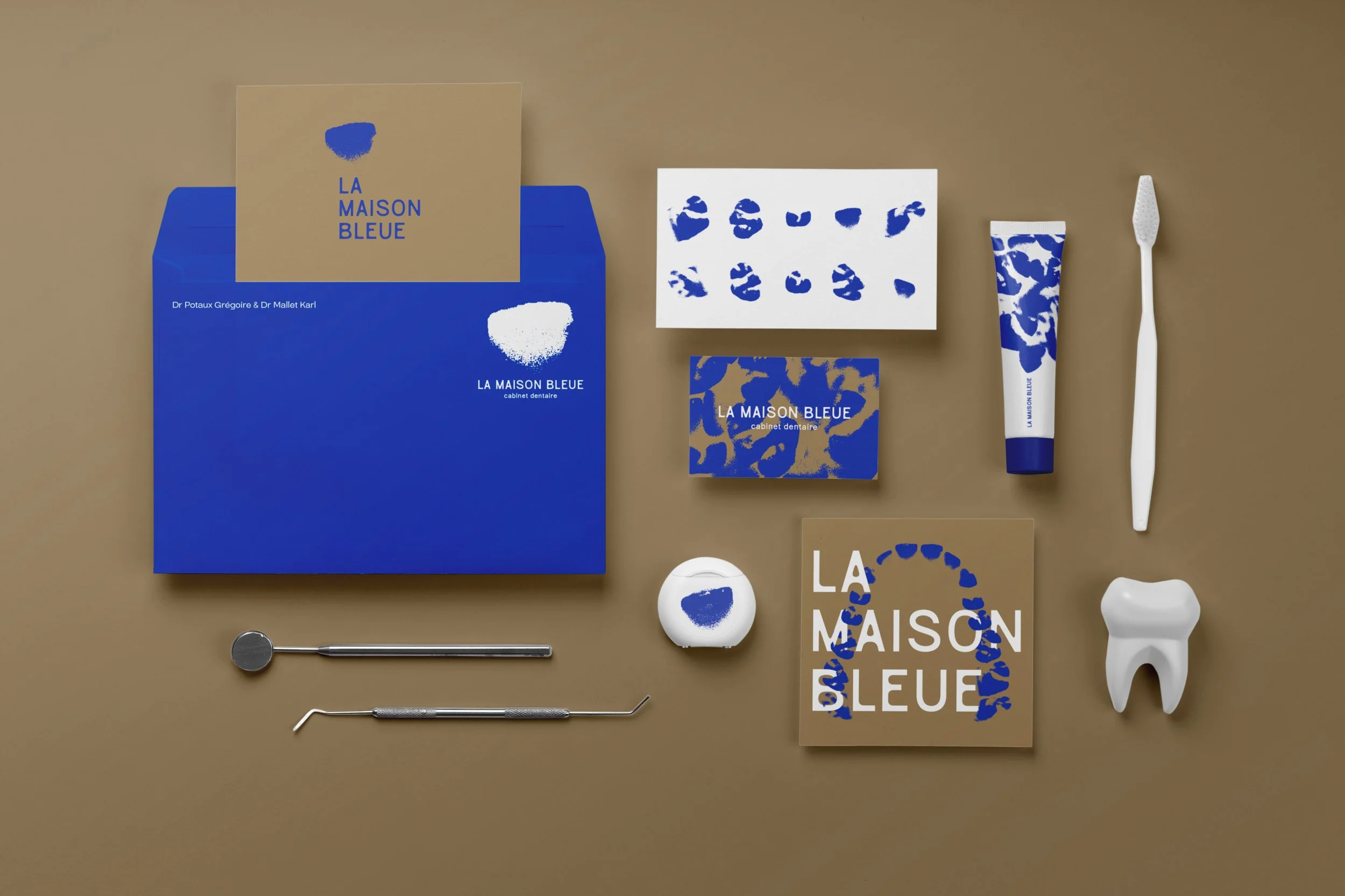 La-Maison-Bleue-Cabinet-Dentaire-Studio-Yama-Graphiste-Nantes-Logo-Papeterie.jpg