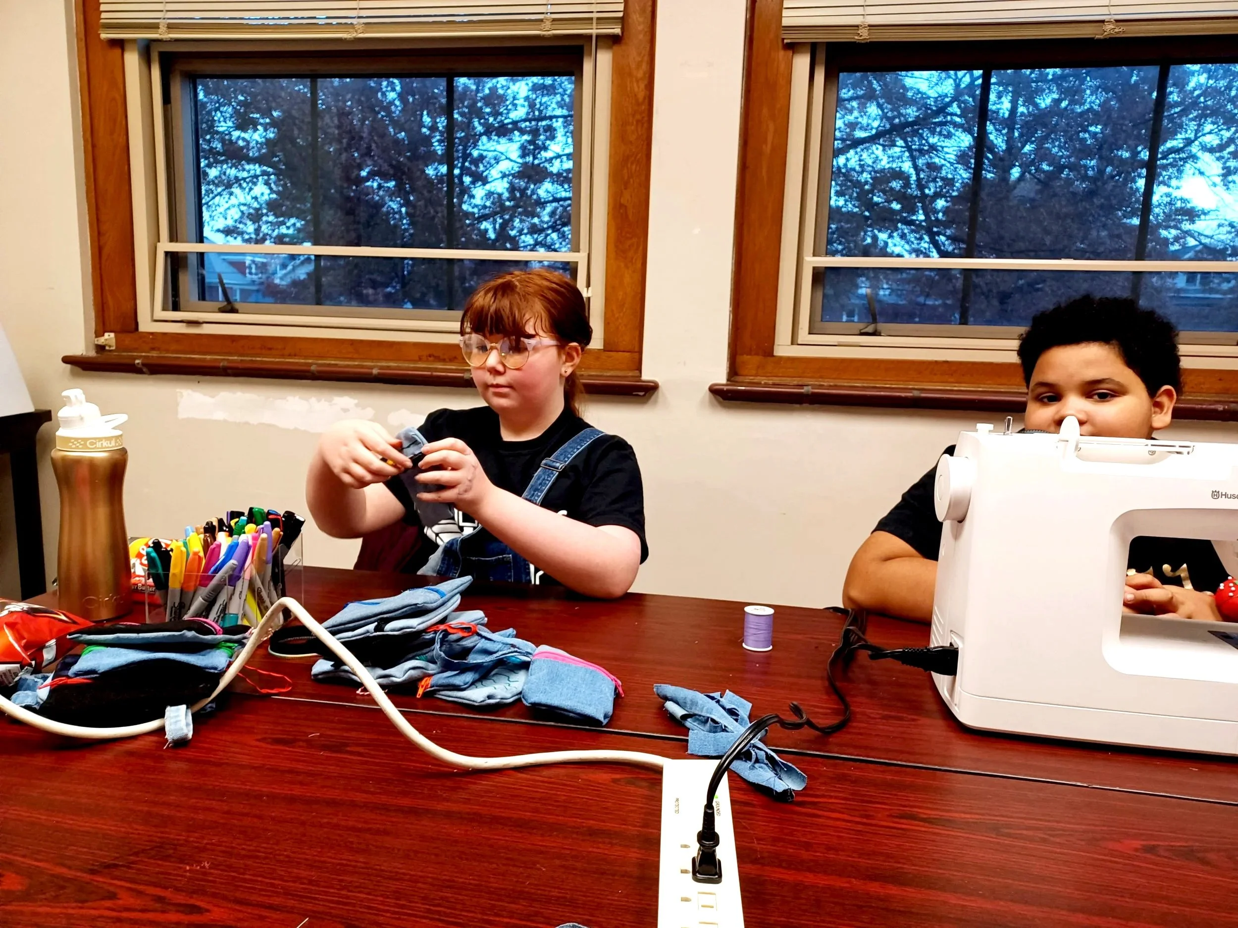 Strong Vincent Sewing