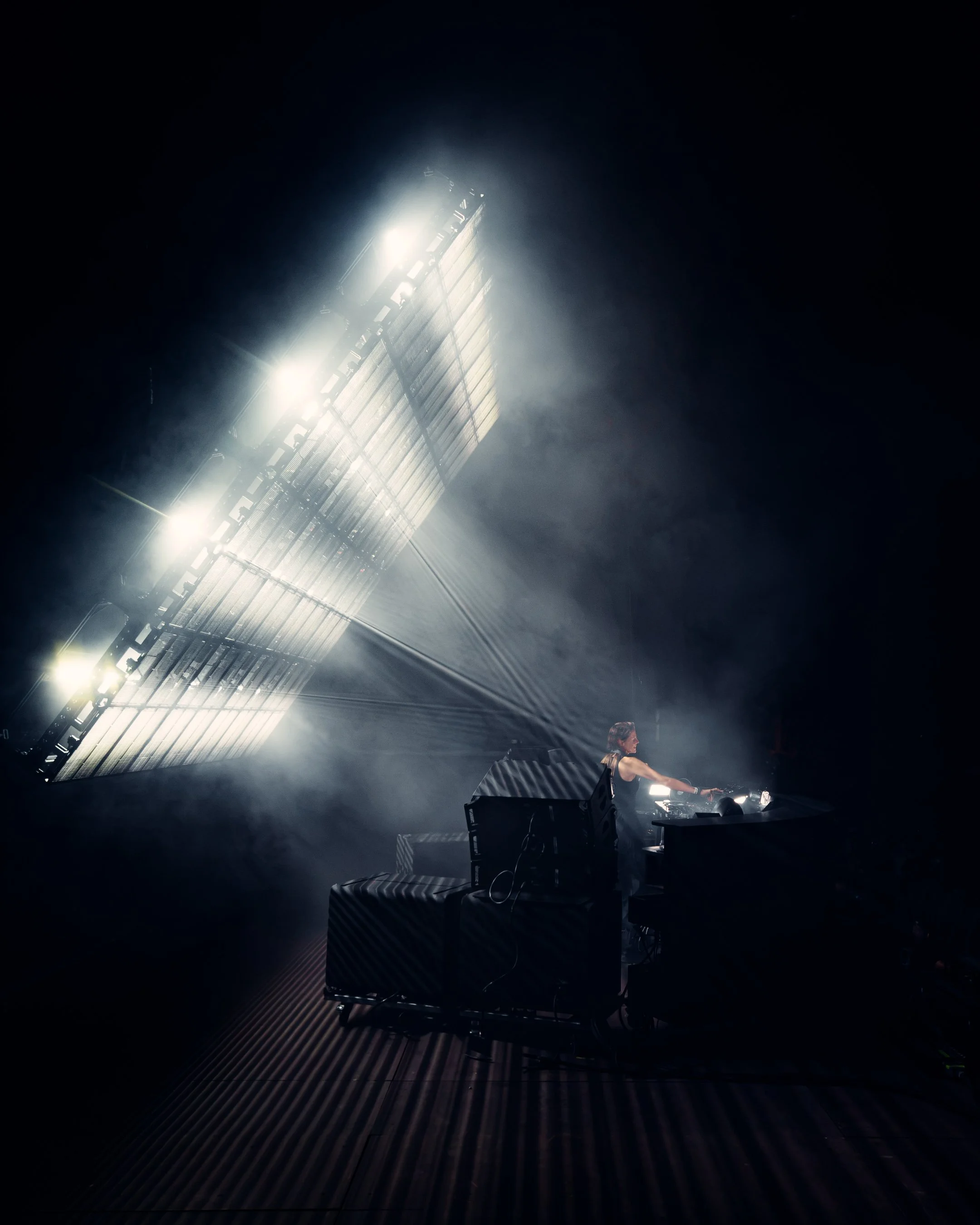 2809_FELIXMARECHAL_CHARLOTTE_LIVE-5243.jpg
