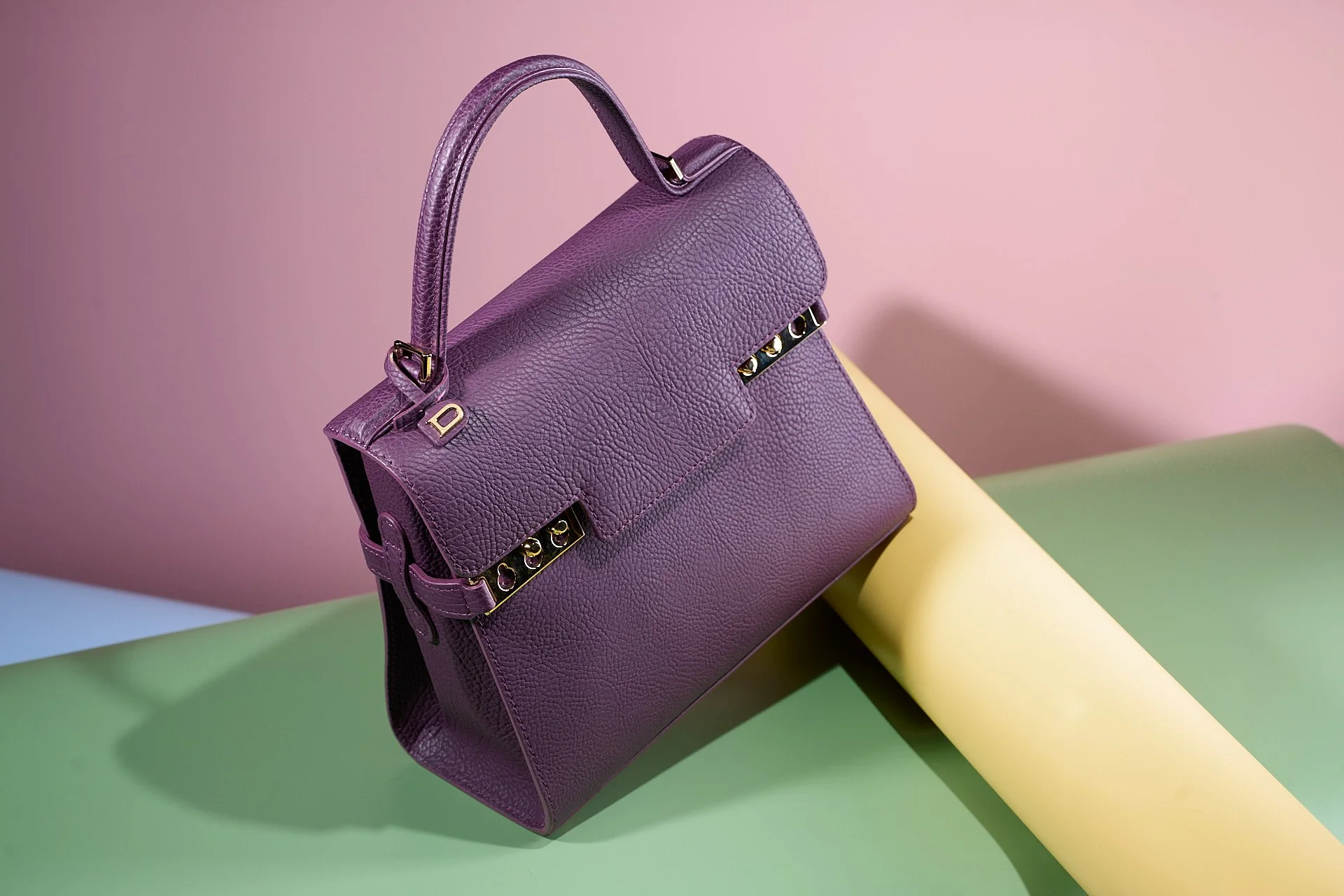 RAW foto Delvaux handtas