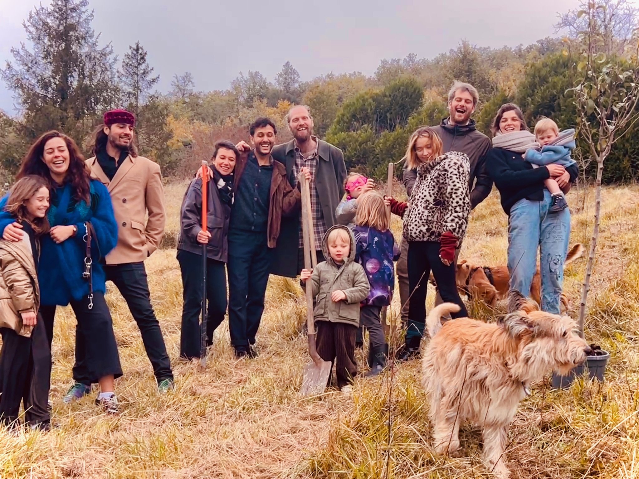 foray people community group nature .JPG