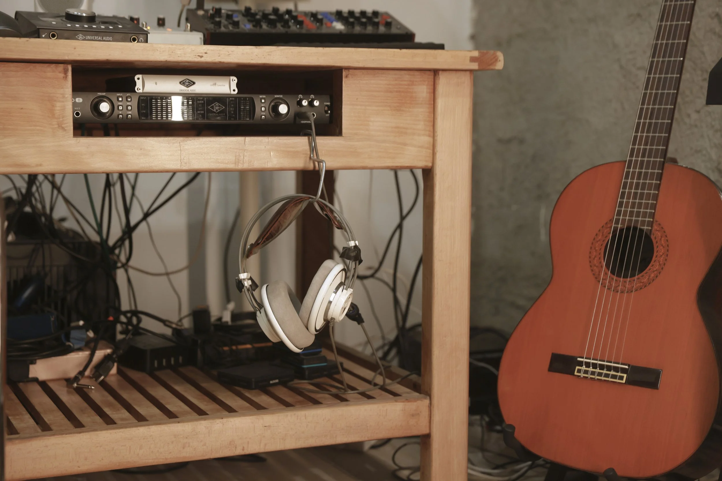 0X3A2335 Music Studio Jamie .jpg