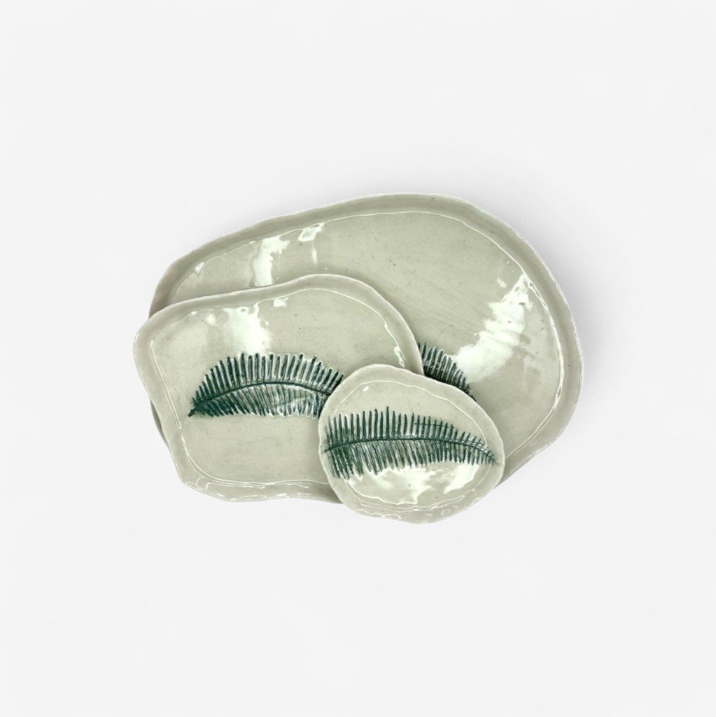 kiriakos_design_hand_made_ceramic_plates_tropical_1_2_3b.jpg
