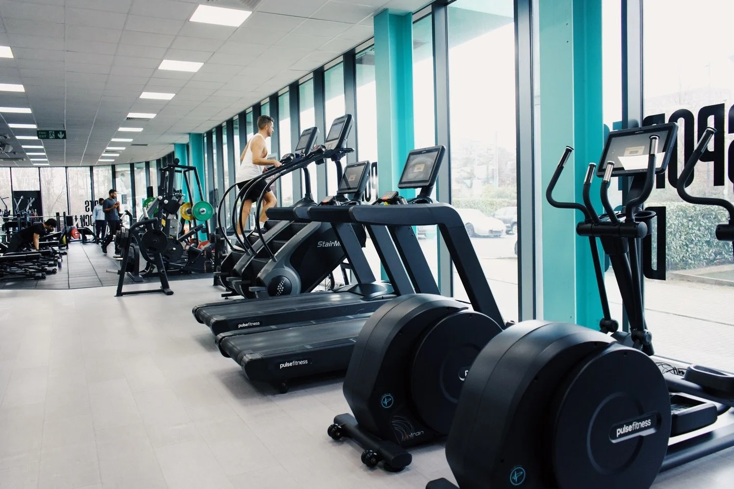 Kick-start your fitness journey this January at SportsDock Gym.
Exclusive New Year offers are now live &mdash; don&rsquo;t miss your chance to train in a world-class facility.

#uel #eastlondongym #sportsdock
