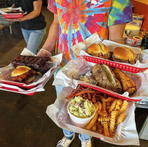 The Ribs From Pappyâs Smokehouse In Missouri Have A Cult Following, And There's A Reason Why