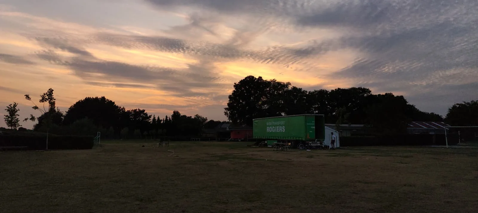 WhatsApp Image 2025-11-23 at 17.40.27 (1).jpeg