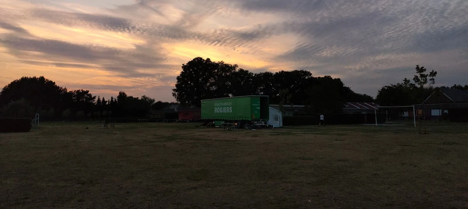 WhatsApp Image 2025-11-23 at 17.40.27 (2).jpeg