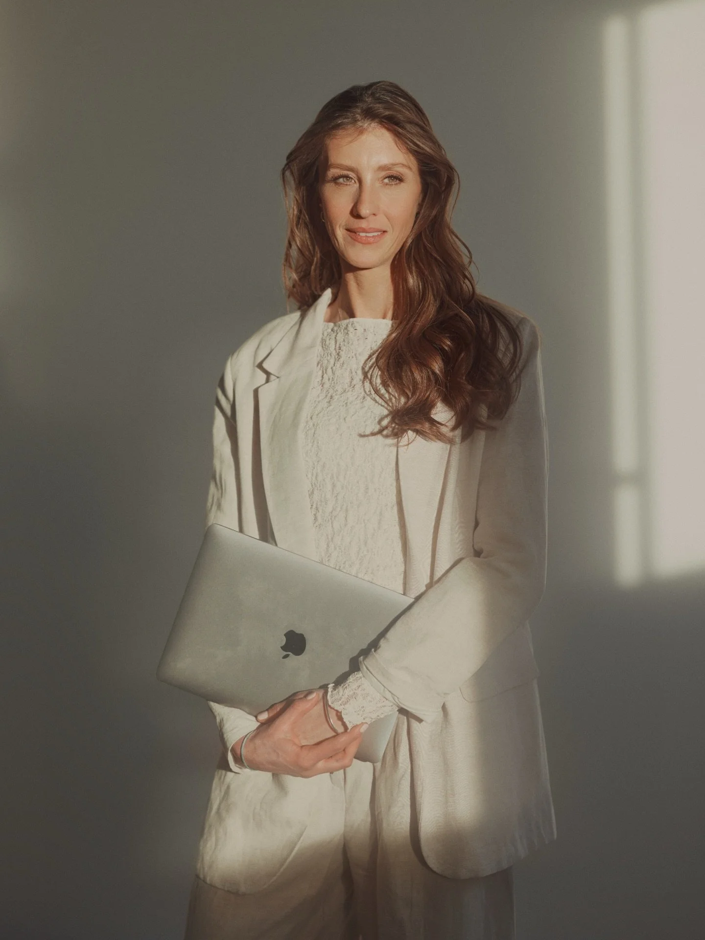 pretty pretty @stefaniedelviento part one ✨

#personalbrandshoot #interiordesigner