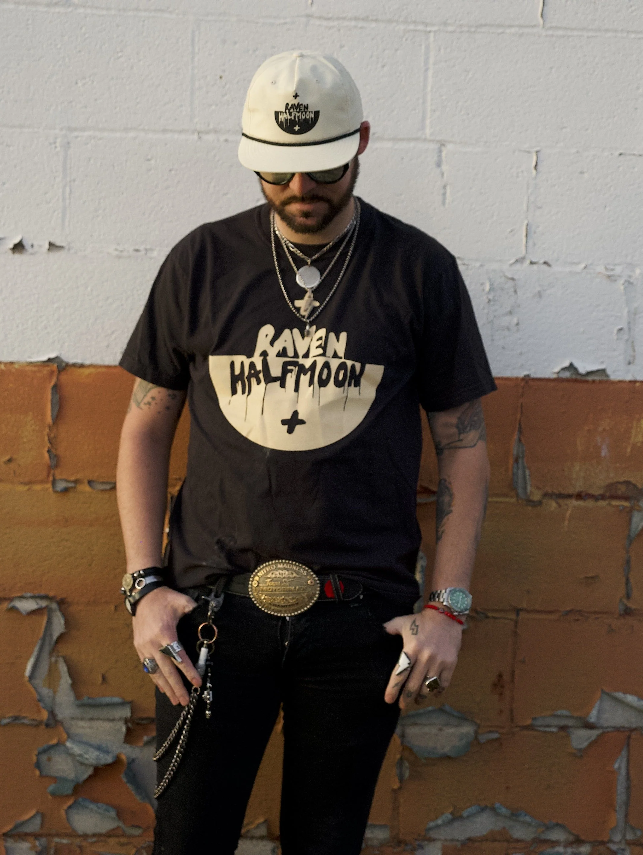 Raven Halfmoon Heavyweight T-Shirt