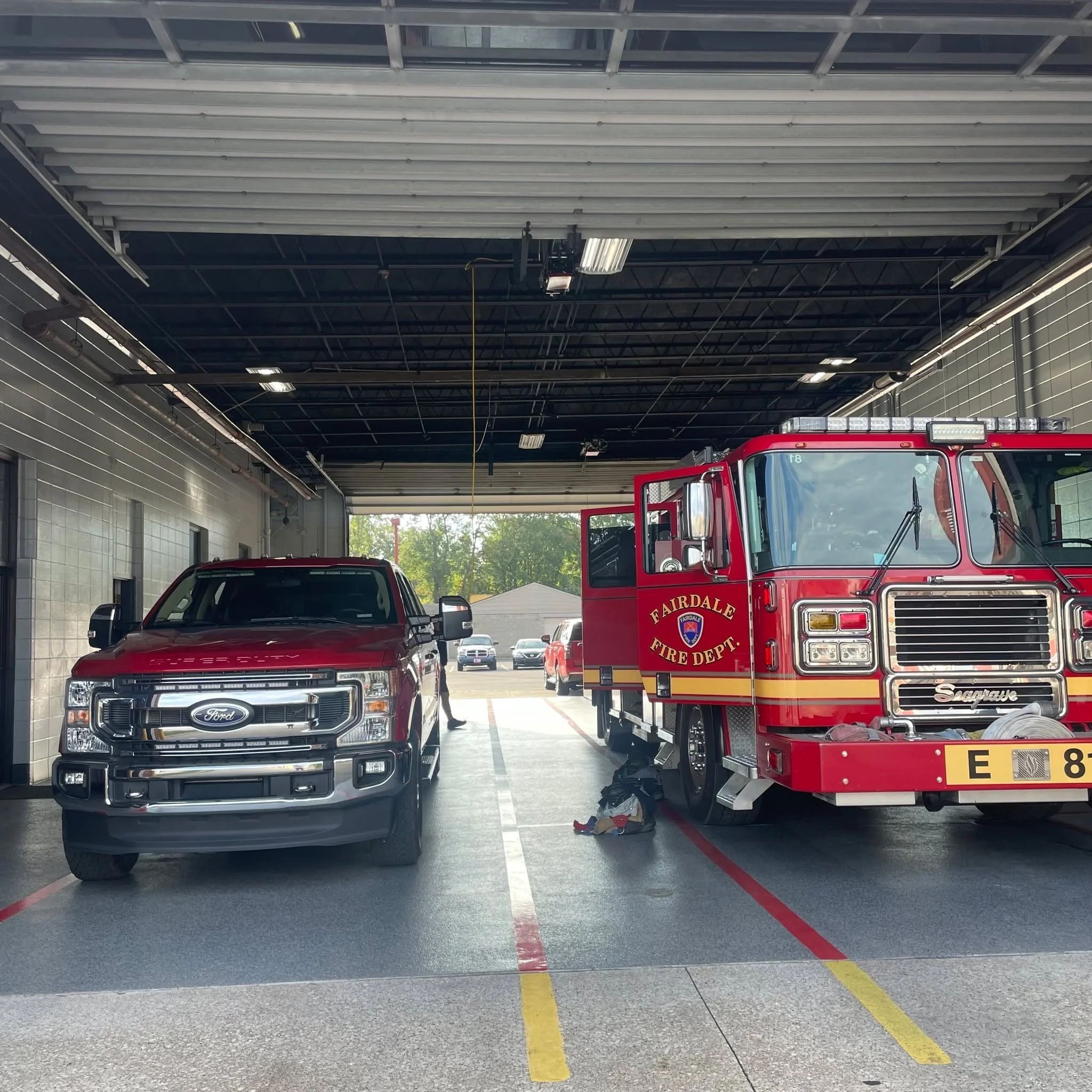Our team completed a full refresh of the truck bays at Fairdale Fire Department- transforming a space that sees heavy daily use into something that looks as strong as the crew who works there.

Years of truck exhaust had turned the original white cei