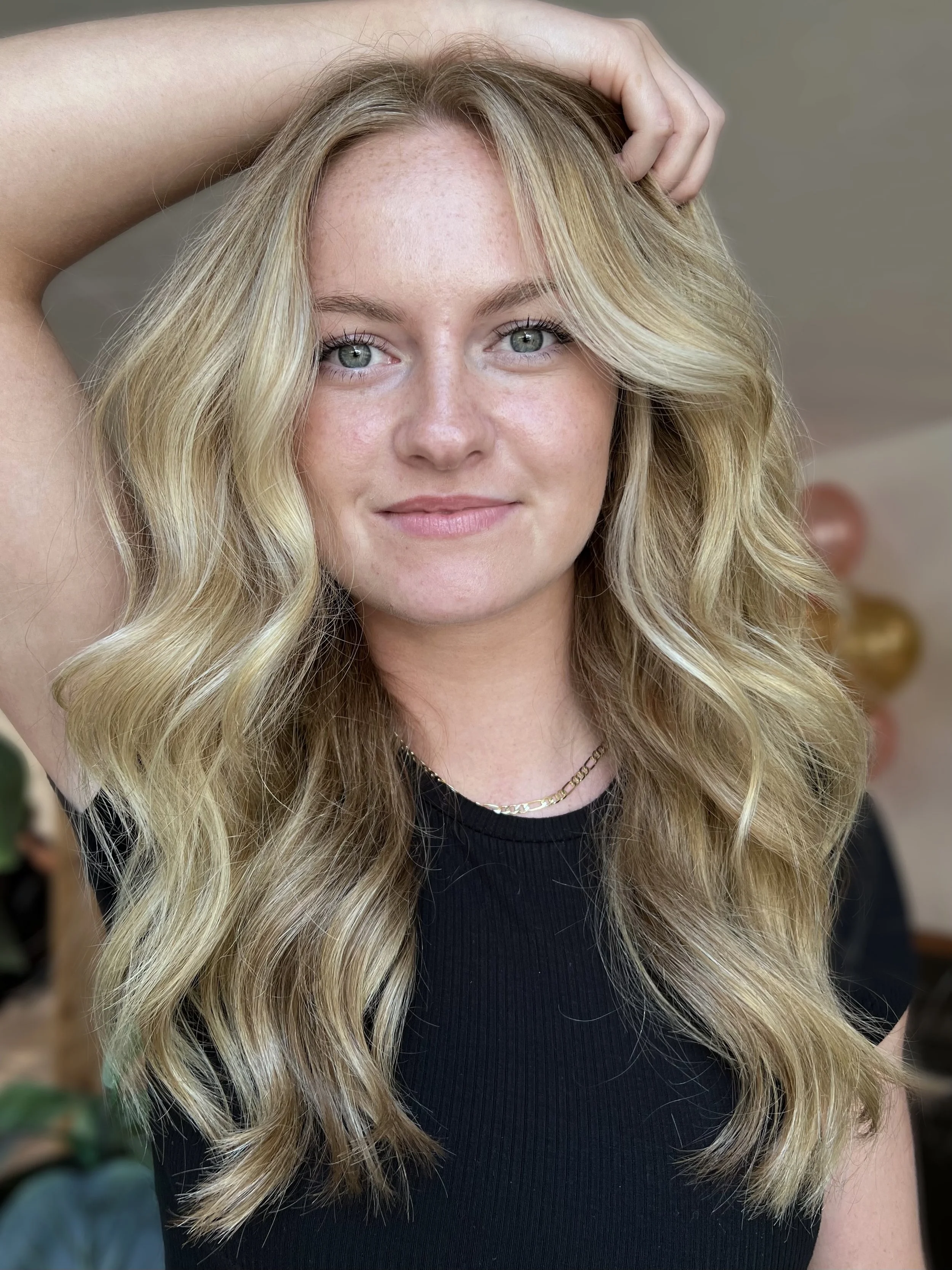 Facetune_09-08-2023-23-46-52.jpg