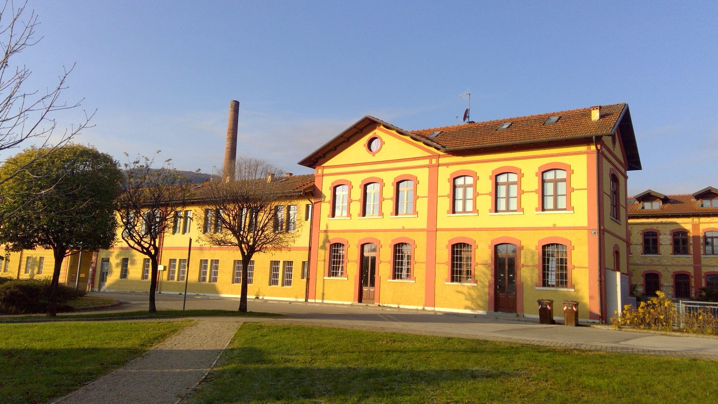 cazolla woolen mill today in Schio.jpg