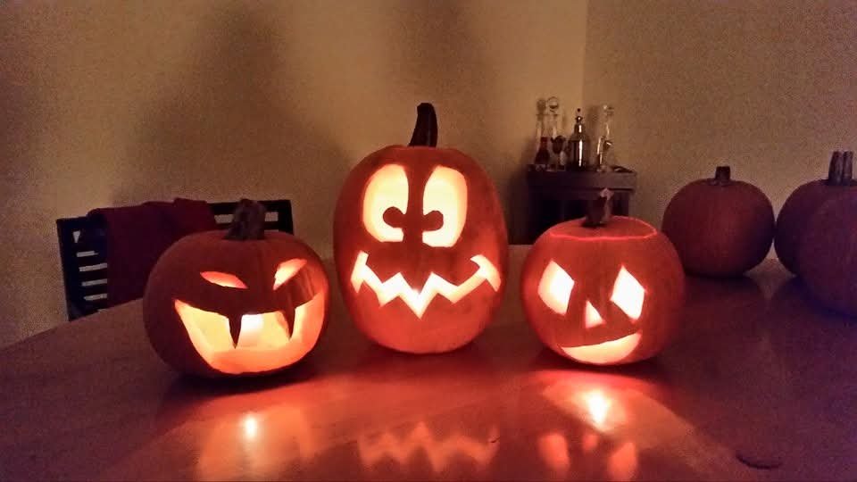 carved pumpkins.jpg