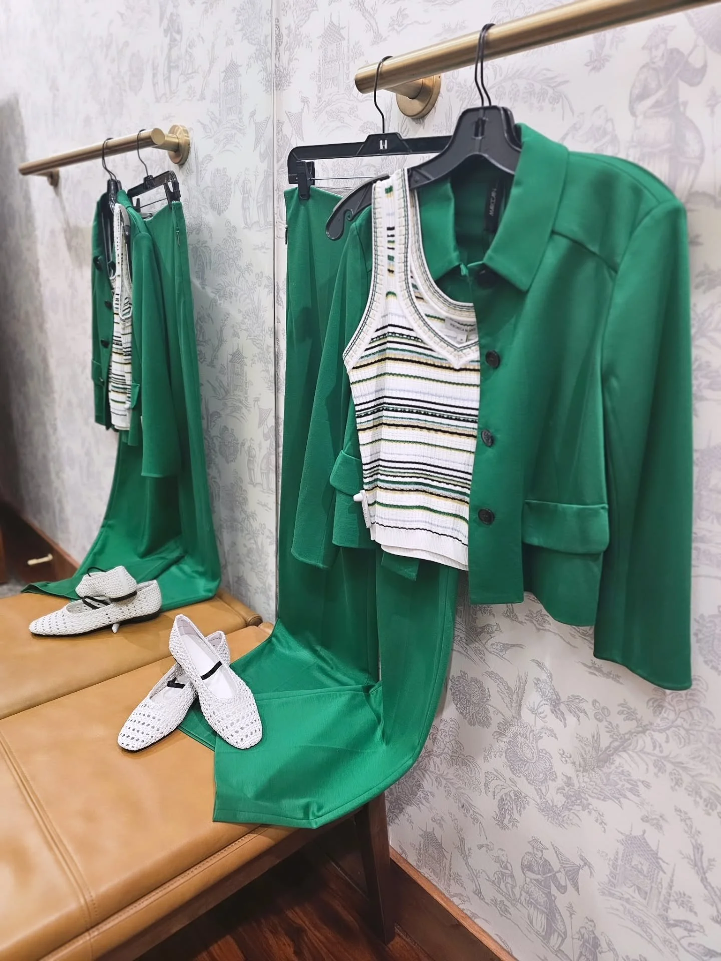 Easy transitions look for right now.

Styled with pieces now on sale.

Stop in to try them on!