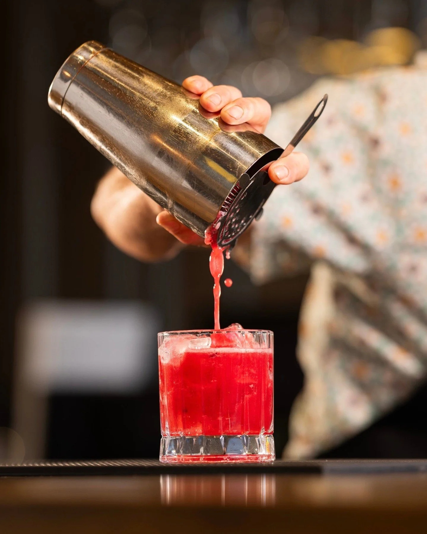 So good you&rsquo;d never guess they&rsquo;re N/A. 🔥 Crafted, refreshing, and full of flavor &mdash; only at Oliver&rsquo;s

📍 Oliver&rsquo;s Modern American 

Sun - Thurs ➡️ 4:00pm - 10:00pm
Fri - Sat ➡️ 4:00pm - 11:00pm

📍 3205 N Hayden Rd Scott