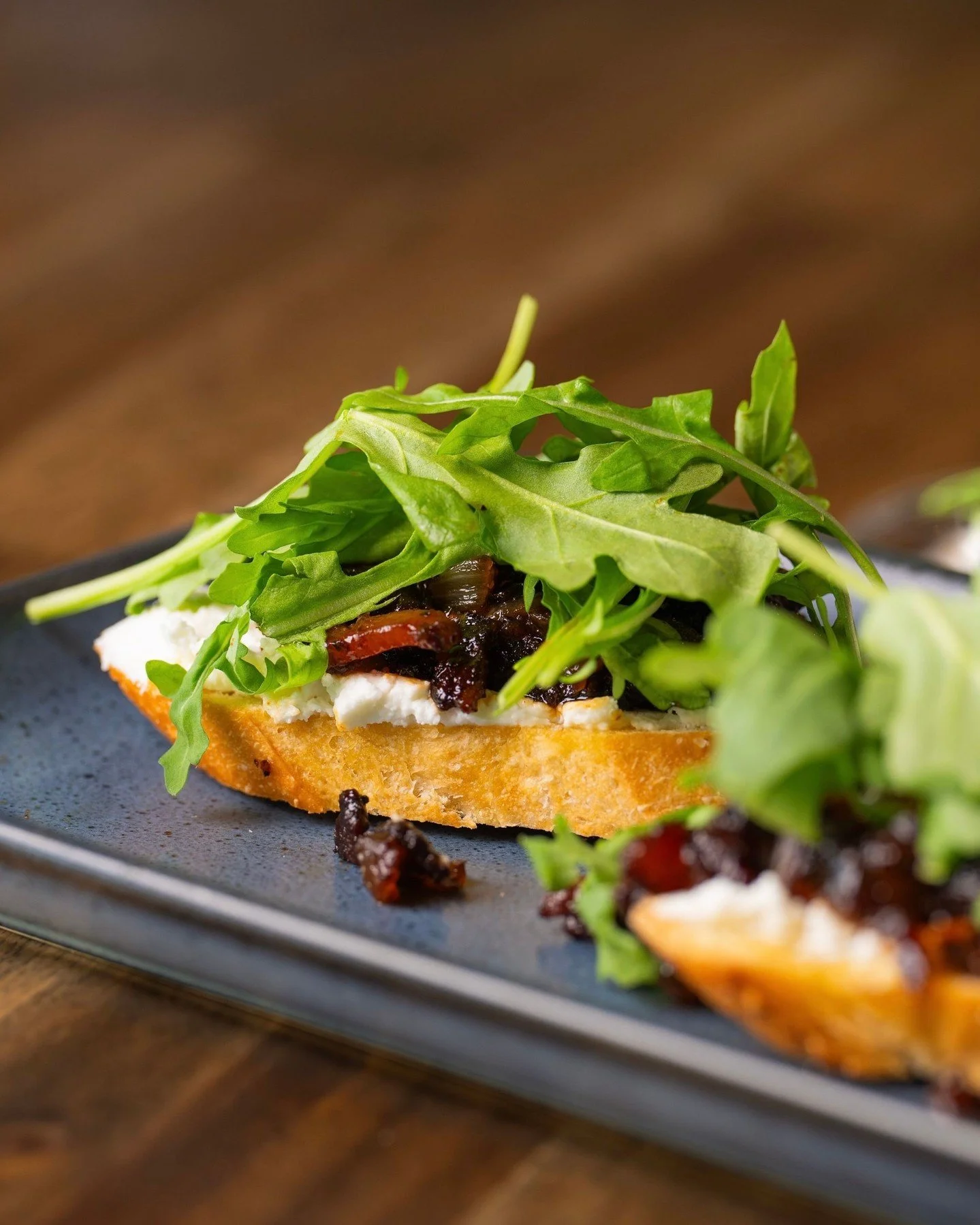 By popular demand, we&rsquo;ve added three new December dates for our Culinary Pairing Experience!🔥

Reserve your spot now through our website or the link in our bio.

📍 Oliver&rsquo;s Modern American 

Sun - Thurs ➡️ 4:00pm - 10:00pm
Fri - Sat ➡️ 