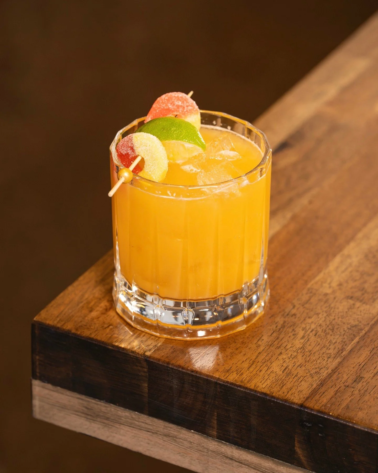 Come enjoy our Happy Hour daily from 4&ndash;6 PM, and sip a refreshing Peach Party Margarita✨

Sun - Thurs ➡️ 4:00pm - 10:00pm
Fri - Sat ➡️ 4:00pm - 11:00pm

📍 3205 N Hayden Rd Scottsdale, AZ 85251

#OliversModernAmerican #RestaurantVibes #PatioDin