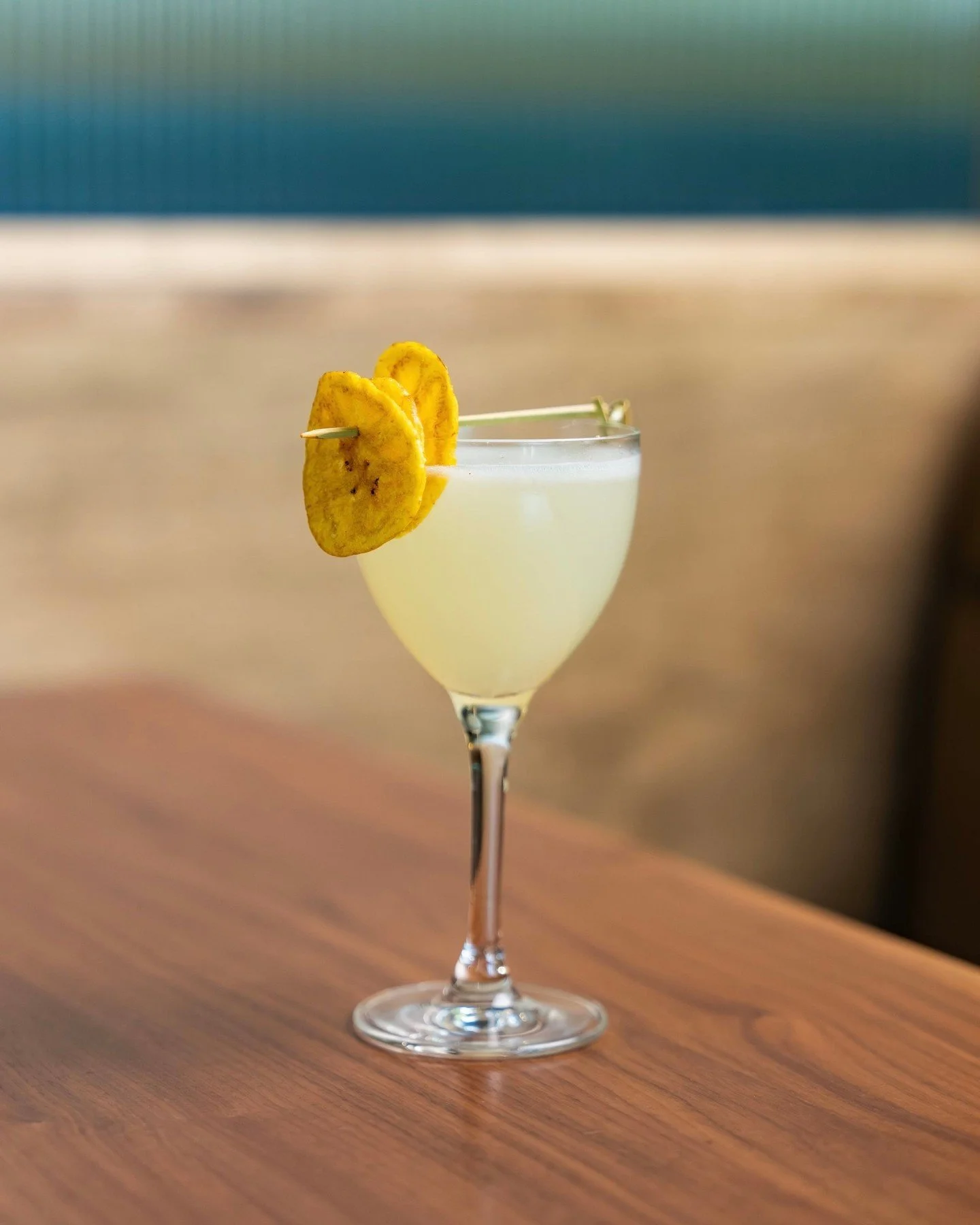 Introducing our Banana Republic✨🍸 A combination of St. George Gin, Green Chile Vodka, Banana Liqueur, and a splash of lime. 

A little sweet, a little spicy, all delicious.

Sun - Thurs ➡️ 4:00pm - 10:00pm
Fri - Sat ➡️ 4:00pm - 11:00pm

📍 3205 N Ha