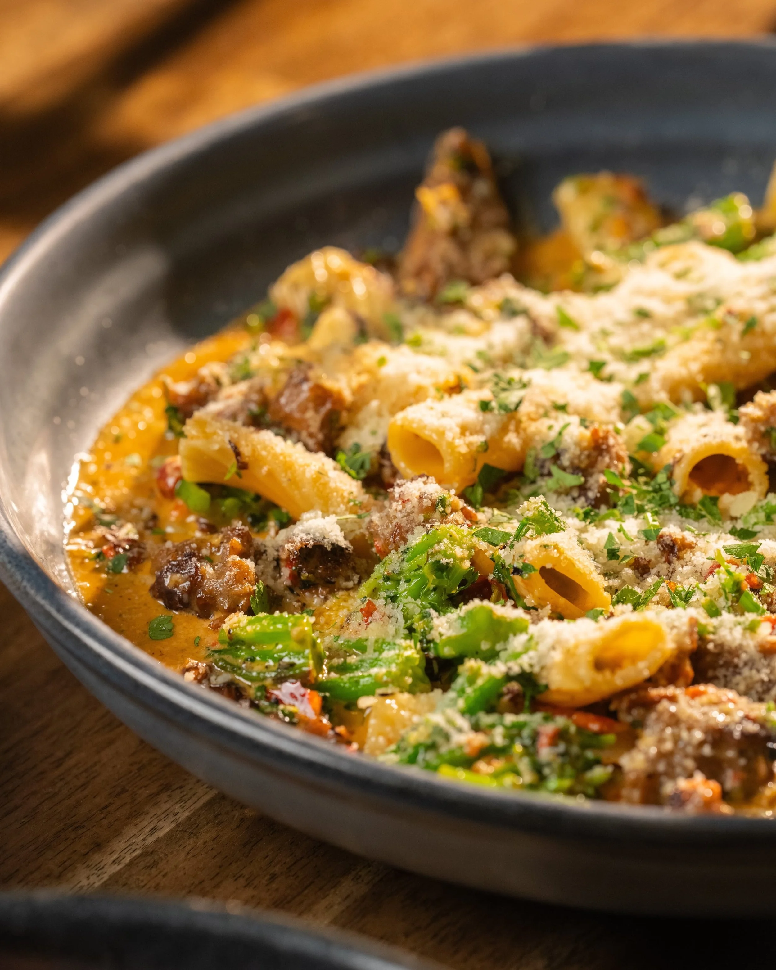 Rigatoni nights > everything else🍷🍝

Sun - Thurs ➡️ 4:00pm - 10:00pm
Fri - Sat ➡️ 4:00pm - 11:00pm

📍 3205 N Hayden Rd Scottsdale, AZ 85251

#OliversModernAmerican #Scottsdale #az #rigatoni #pasta