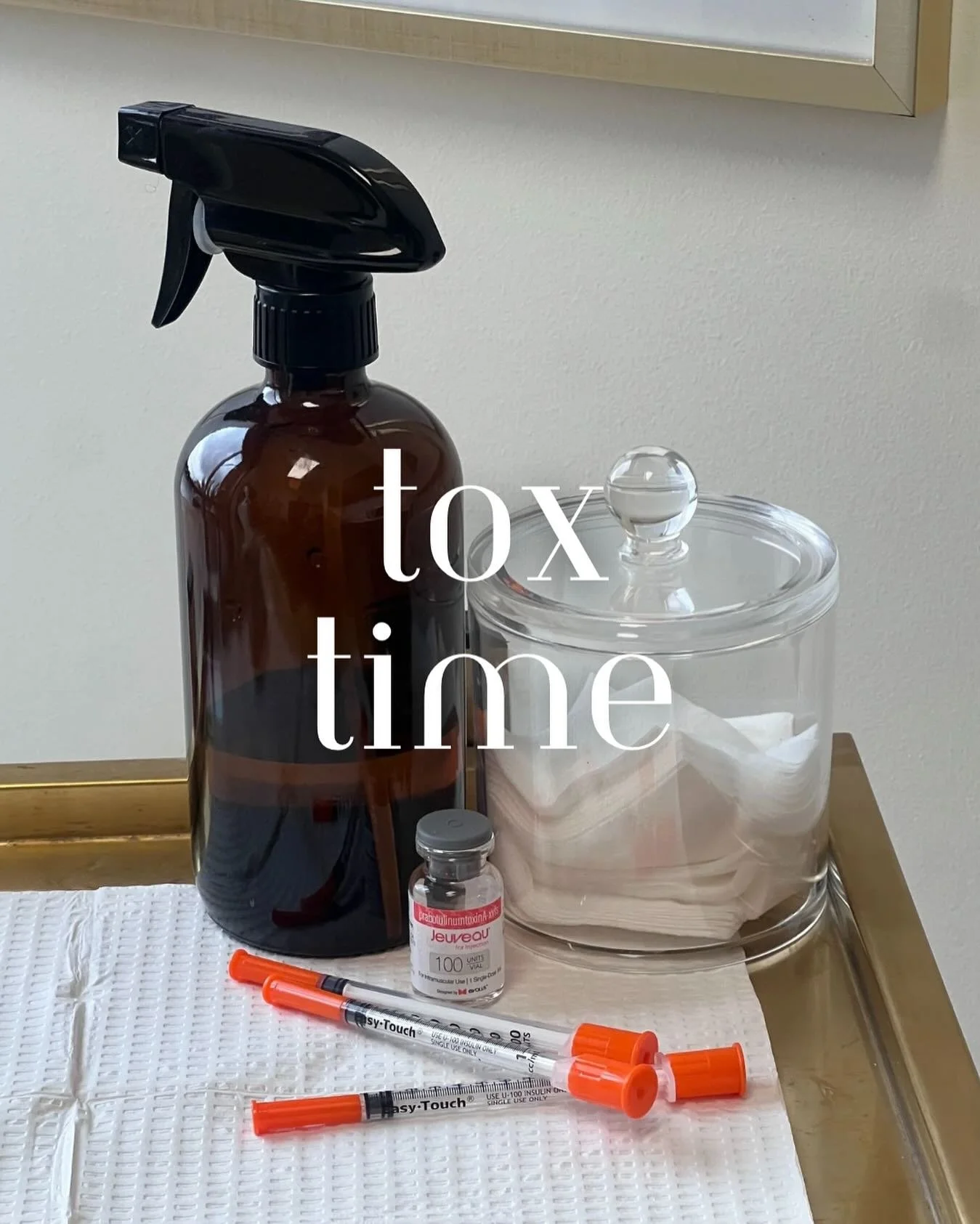 Consider this your friendly reminder: flawless holiday skin takes a little prep time!!
Smooth now, glow all season ✨
Reserve your pre-holiday Botox appointment at Sunset Aesthetics today &mdash; spots fill fast!

If you&rsquo;re a NEW CLIENT we have 