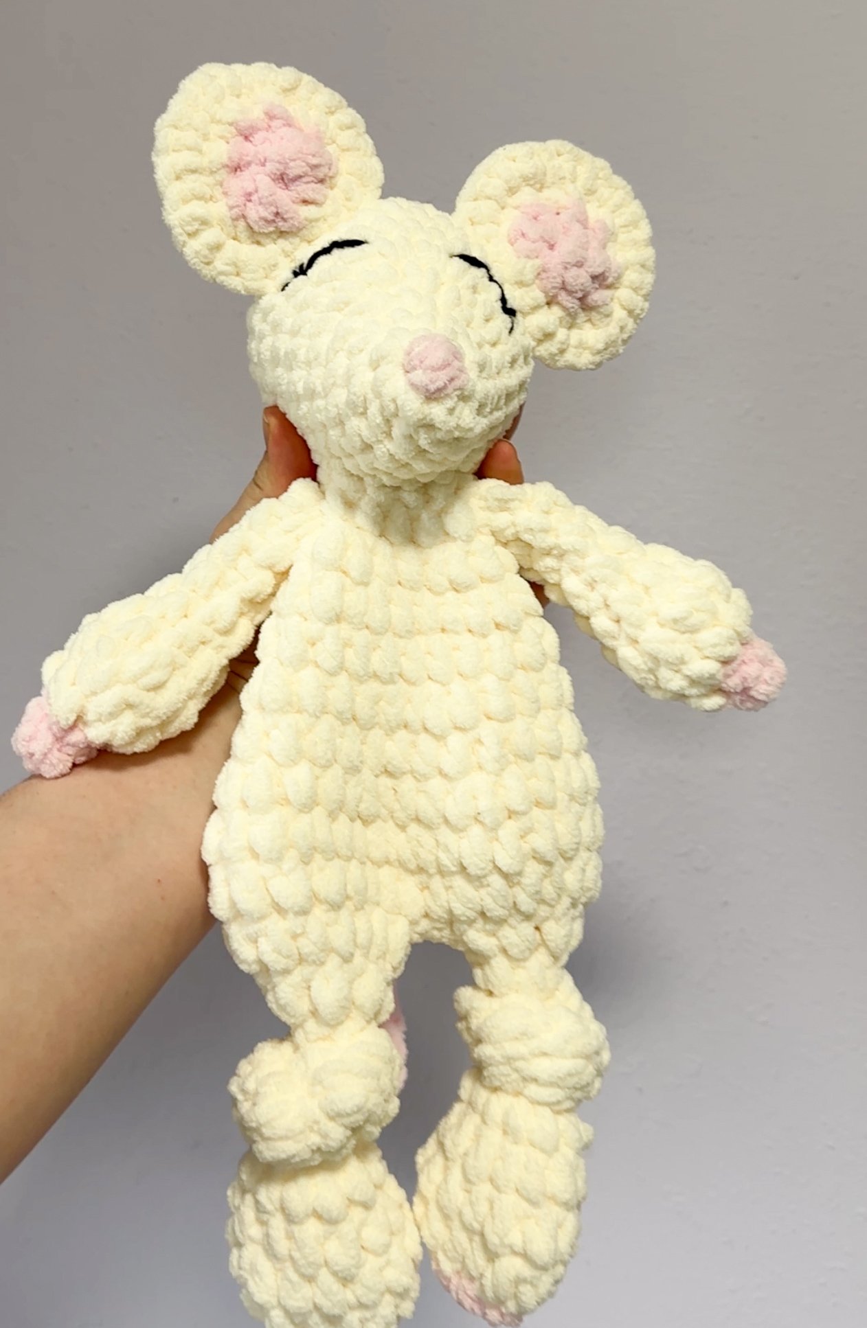 Mouse Knotted Lovey
