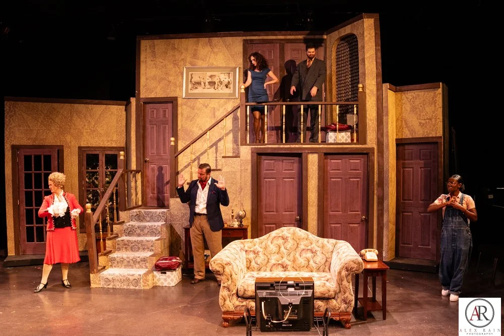 TF-NoisesOff-1282829.jpg