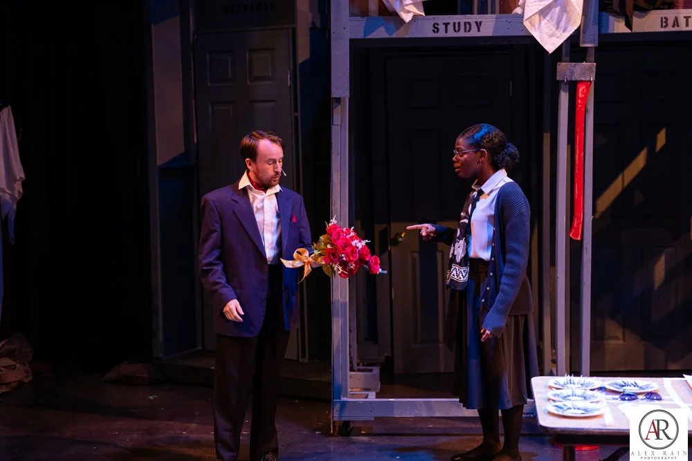 TF-NoisesOff-1283421.jpg