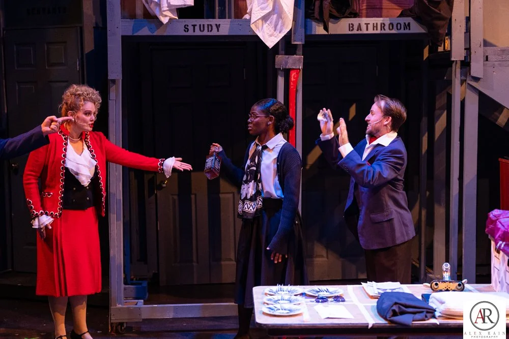 TF-NoisesOff-1283382.jpg