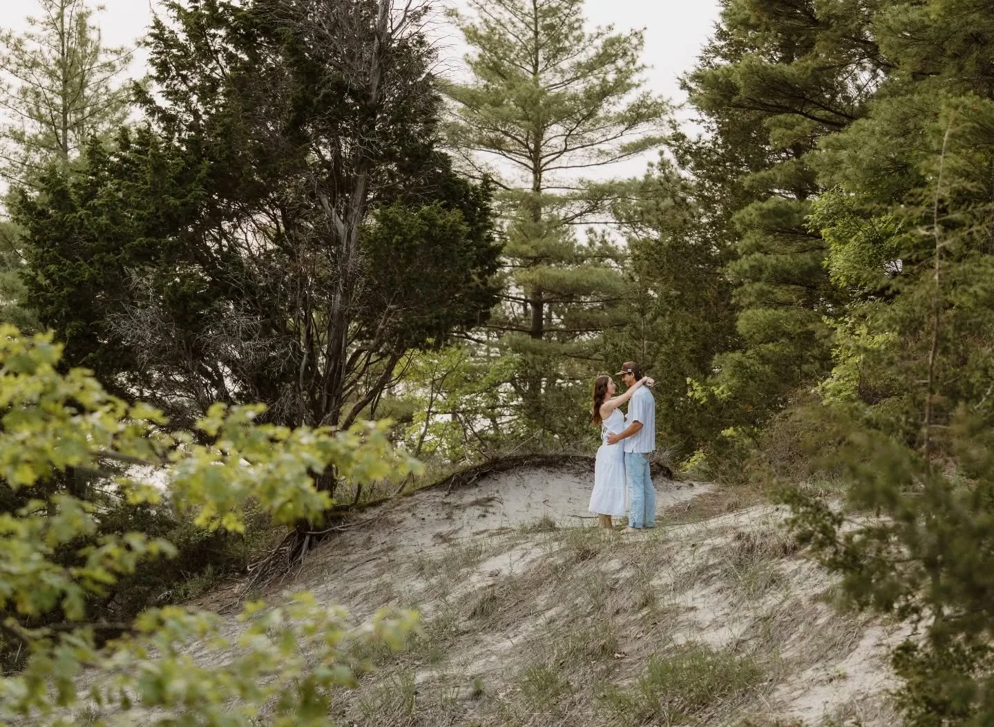 Officially wedding weekend for these two!! 💍

#documentaryweddingphotographer #weddingweekend #ontarioweddingphotographer #authenticlovemag