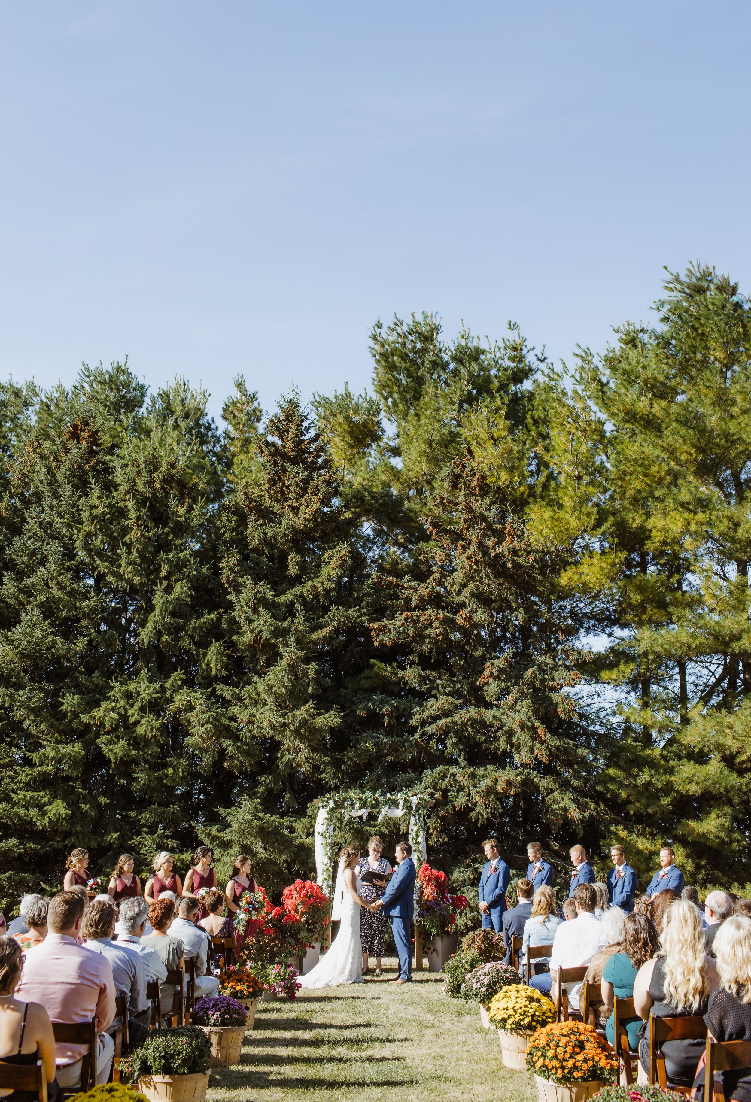 farm-wedding-ceremony-horses-ontario-photographer (16).jpg