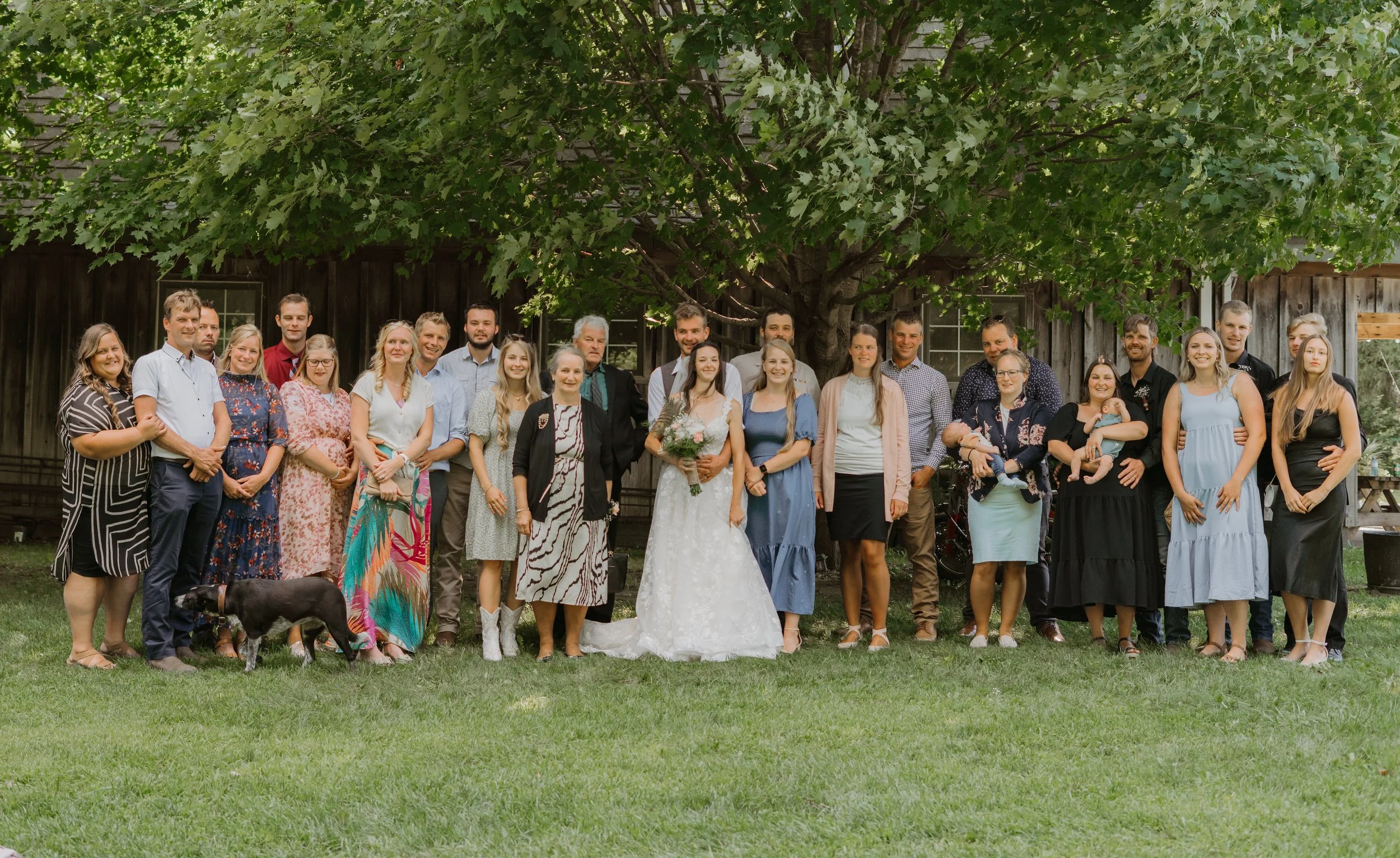 wedding-family-portraits-ontario-photographer (8).jpg