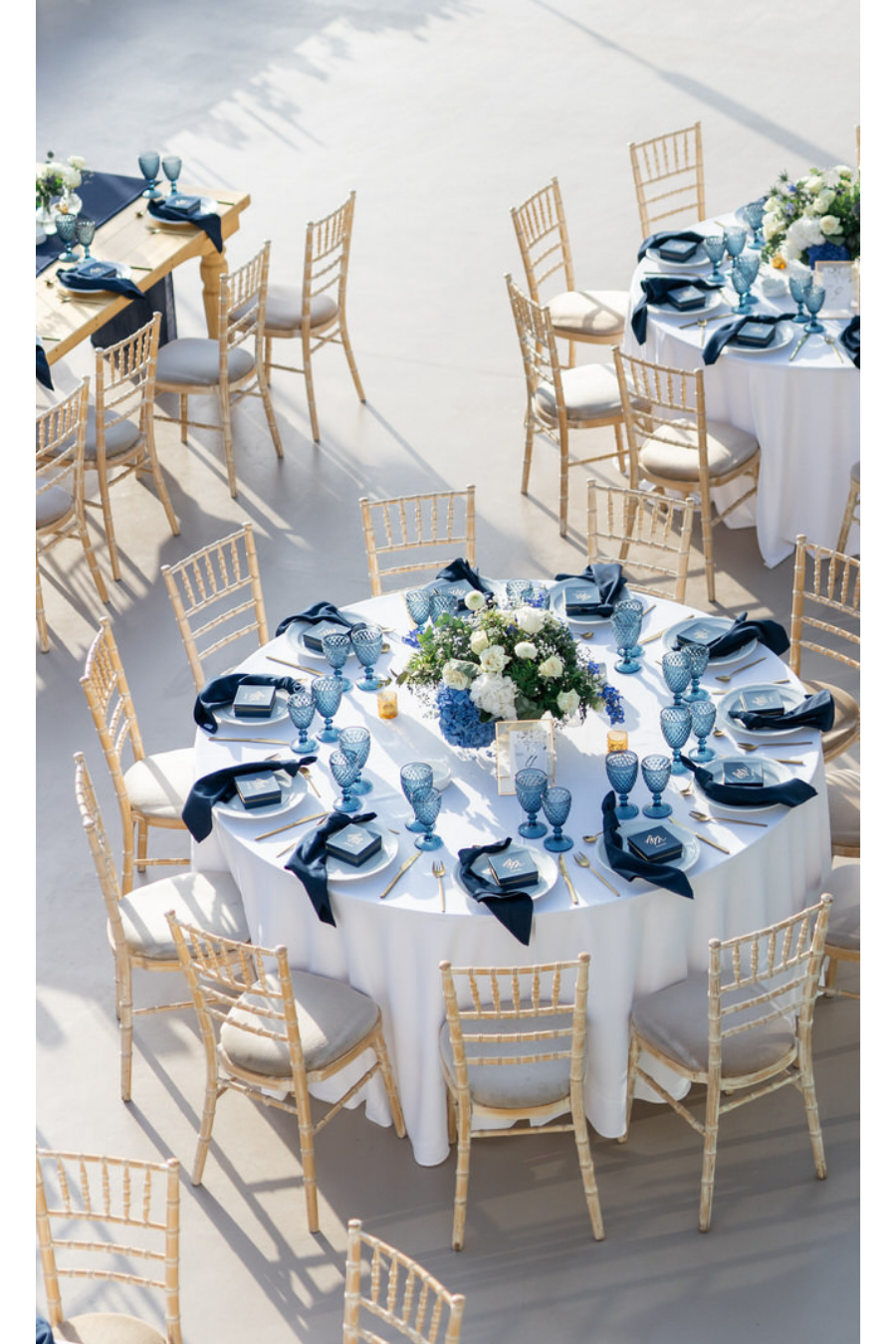 Marietta_Androutsou_events_blueandwhite_wedding_Athens_5.png