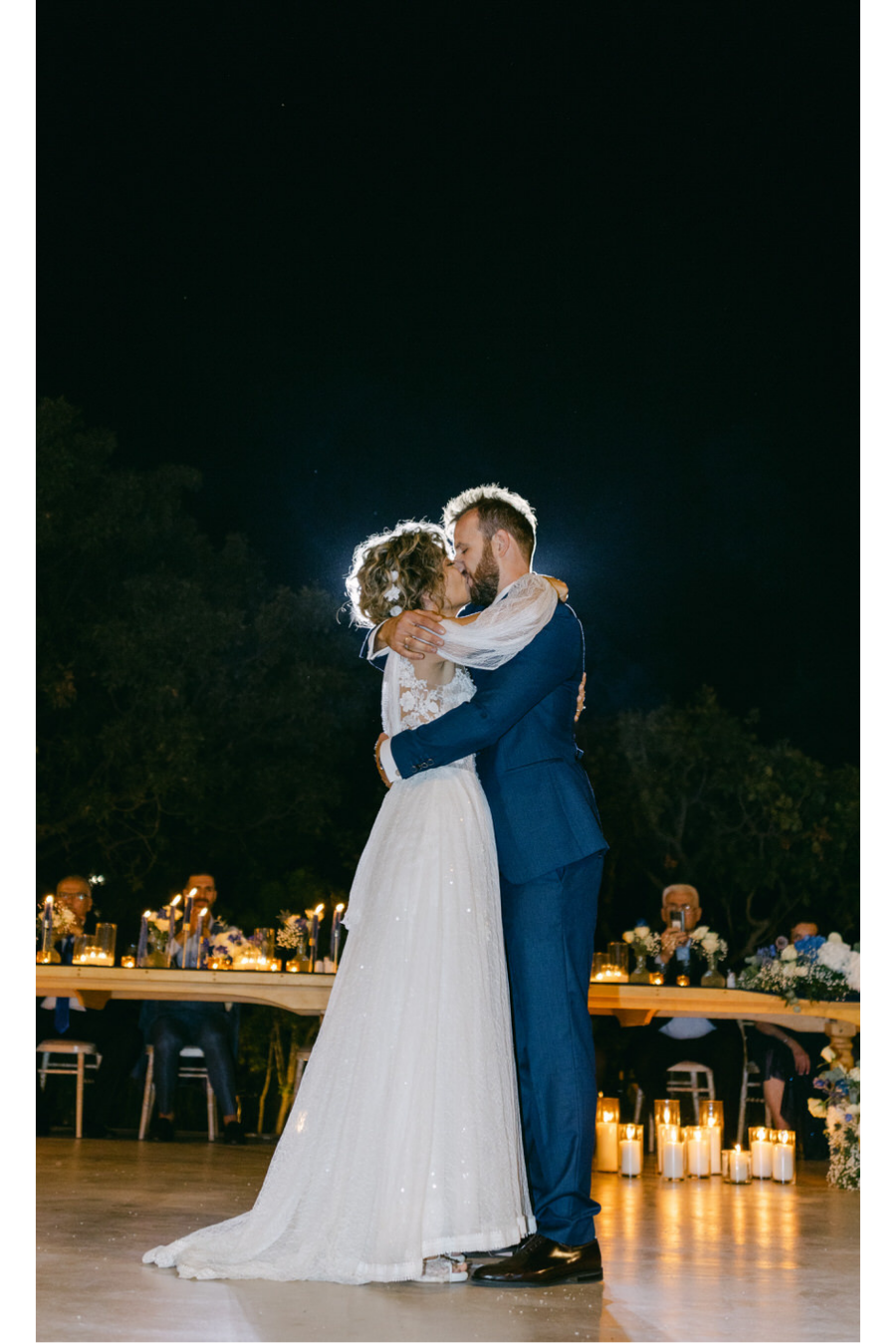 Marietta_Androutsou_events_blueandwhite_wedding_Athens_8.png