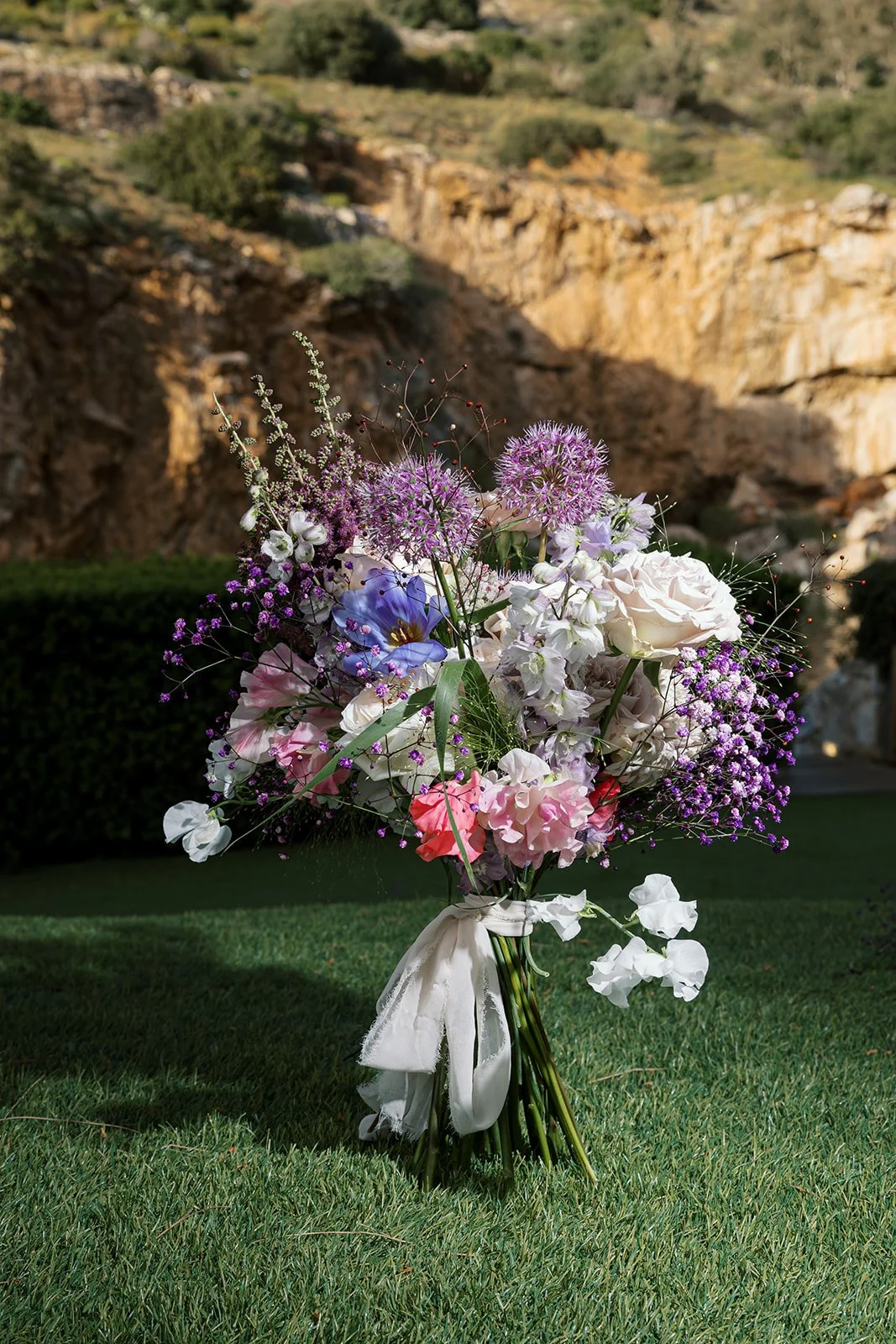 Marietta_Androutsou_events_pastel_wedding_vouliagmeni_Lake-5.jpg