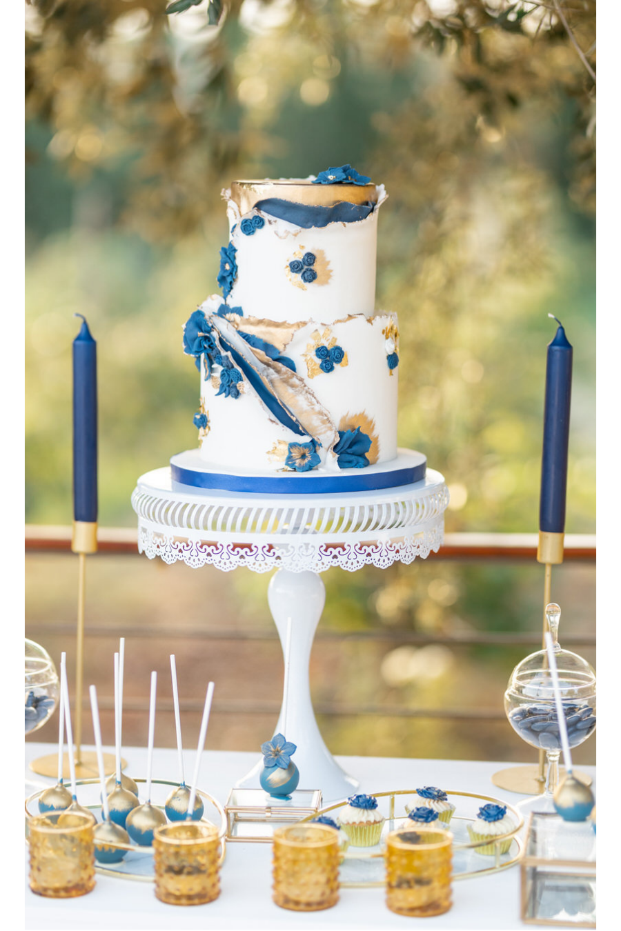Marietta_Androutsou_events_blueandwhite_wedding_Athens_7.png