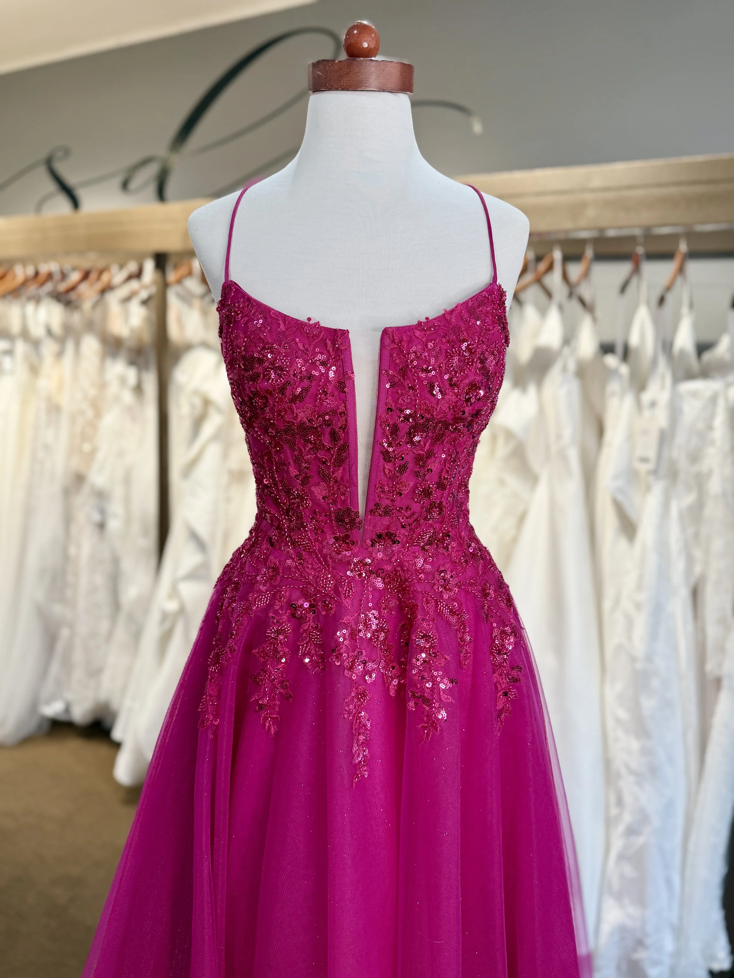 Prom Dress Shopping at Sandra D’s Bridal Boutique: Why Shopping Early Makes All the Difference
