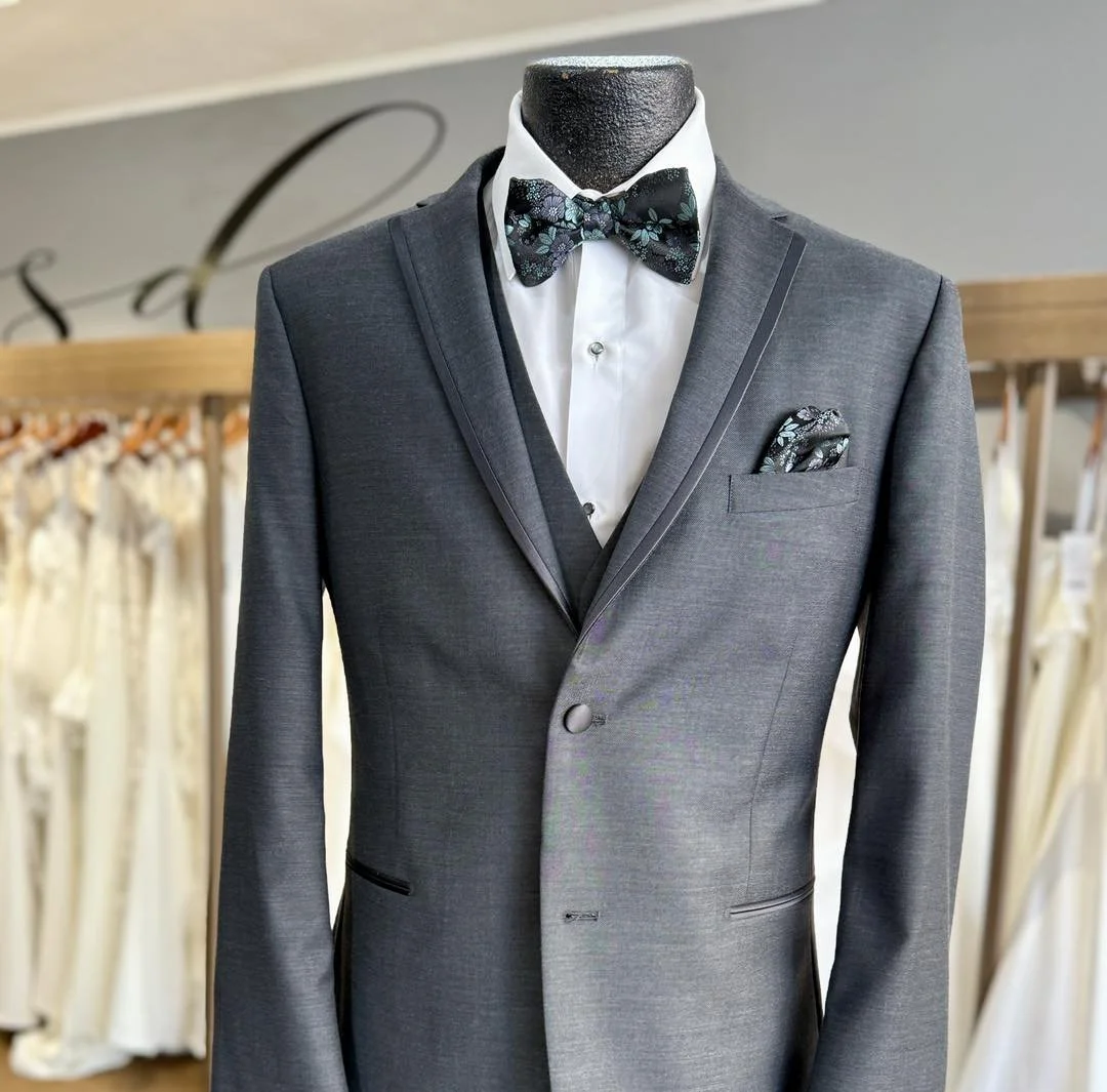 Prom Tux Rentals Near Me: Your Complete Guide to Looking Sharp for Prom