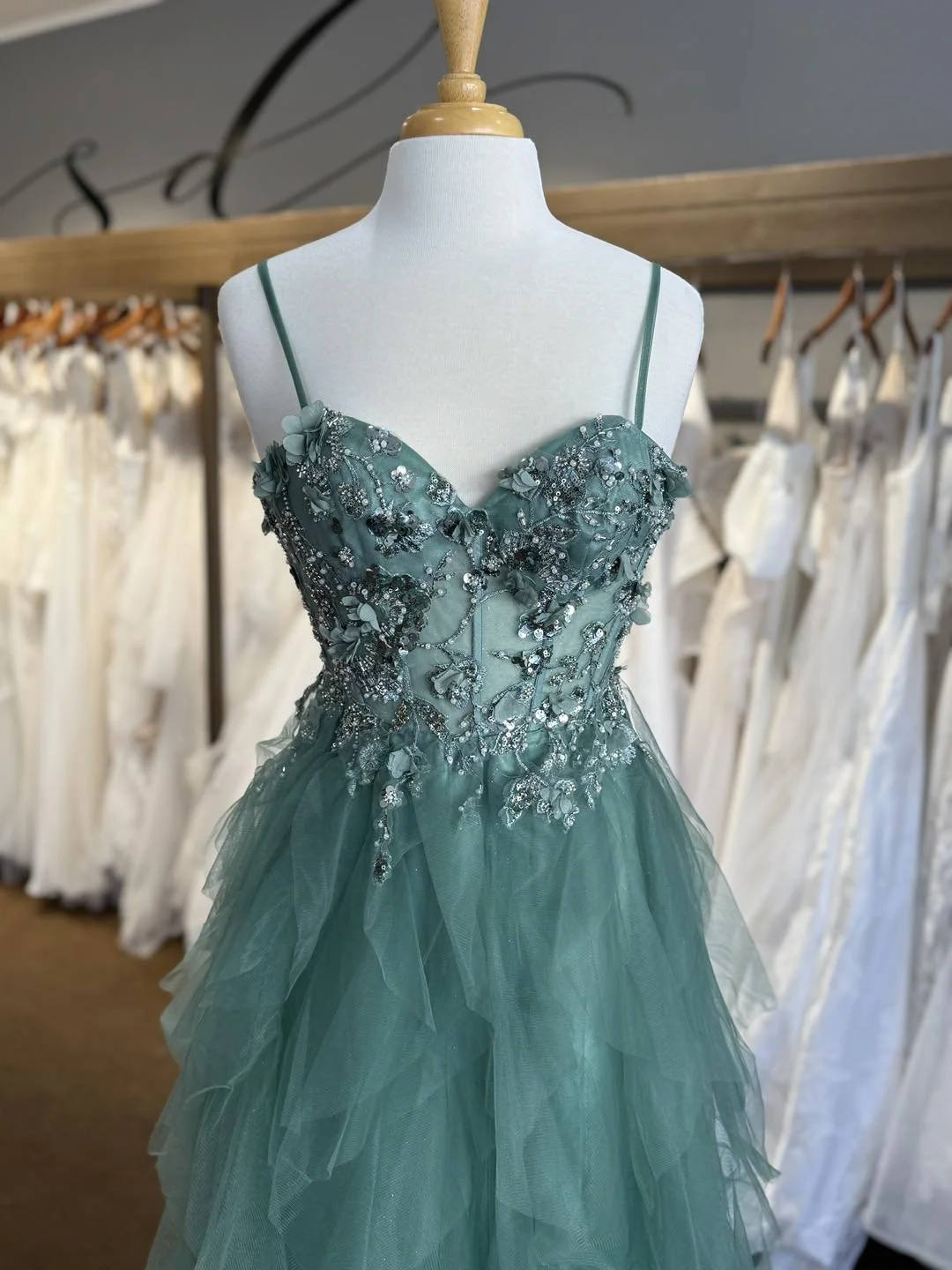 Why Shop for Prom Dresses at a Local Boutique?