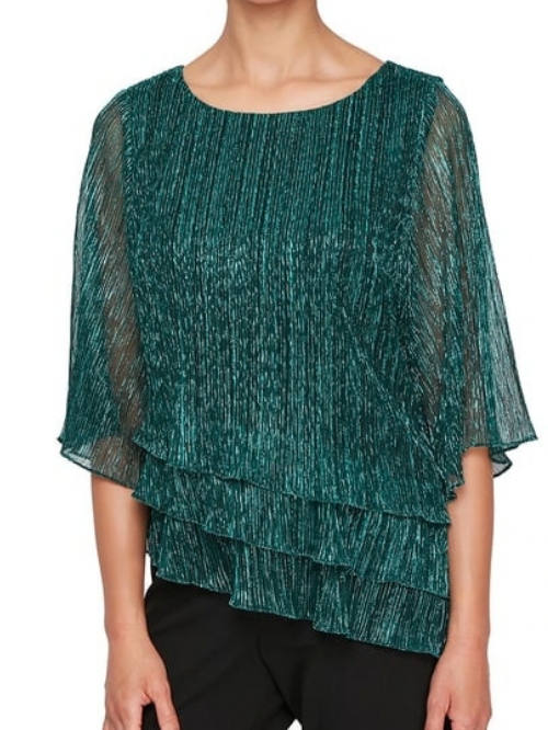 Teal Separates Outfit.png